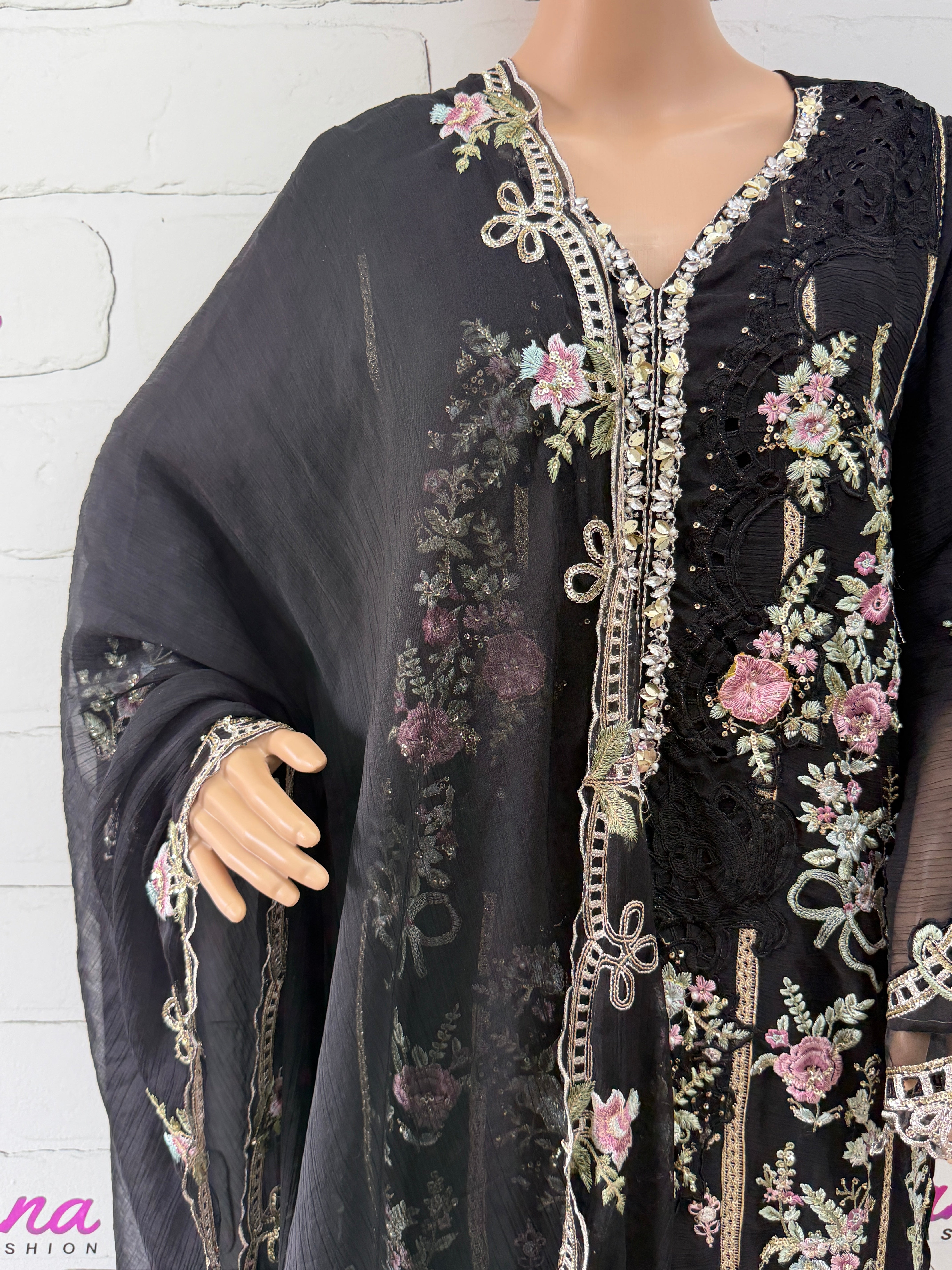 MARIA B CHIFFON READYMADE SUIT 4Q