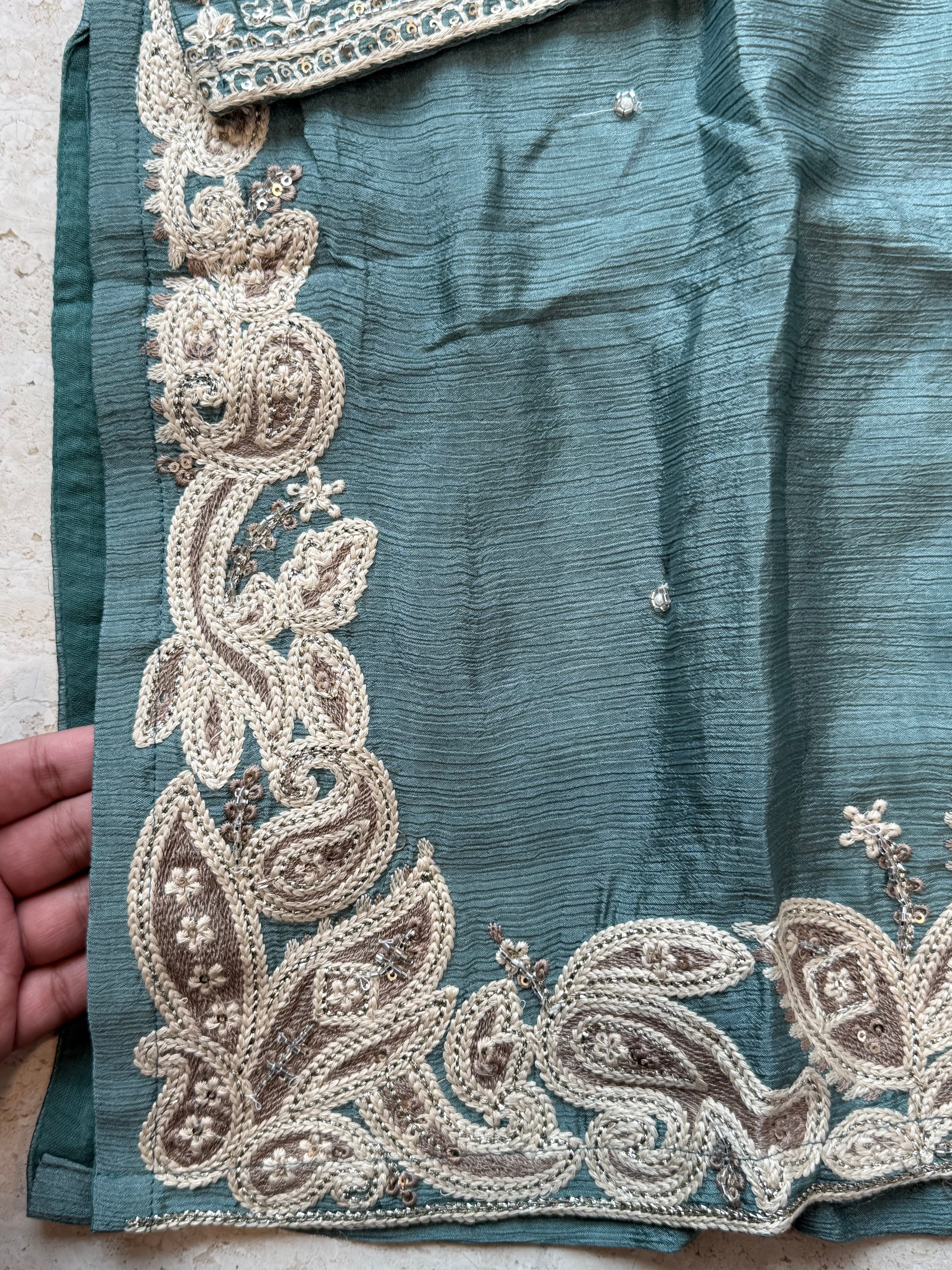 PARO SHIMMER HANDWORK SUIT R