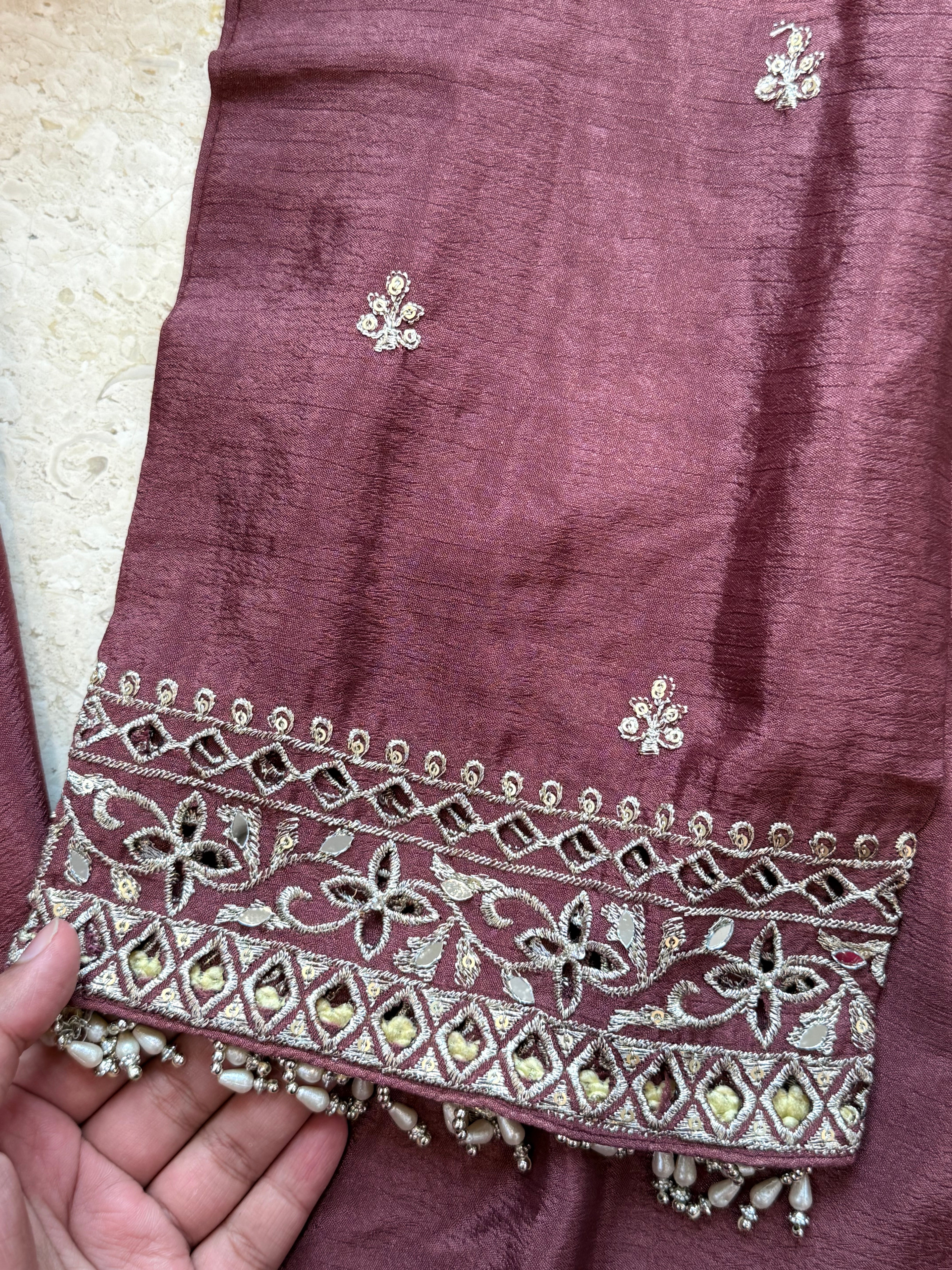 PARO SHIMMER HANDWORK SUIT R