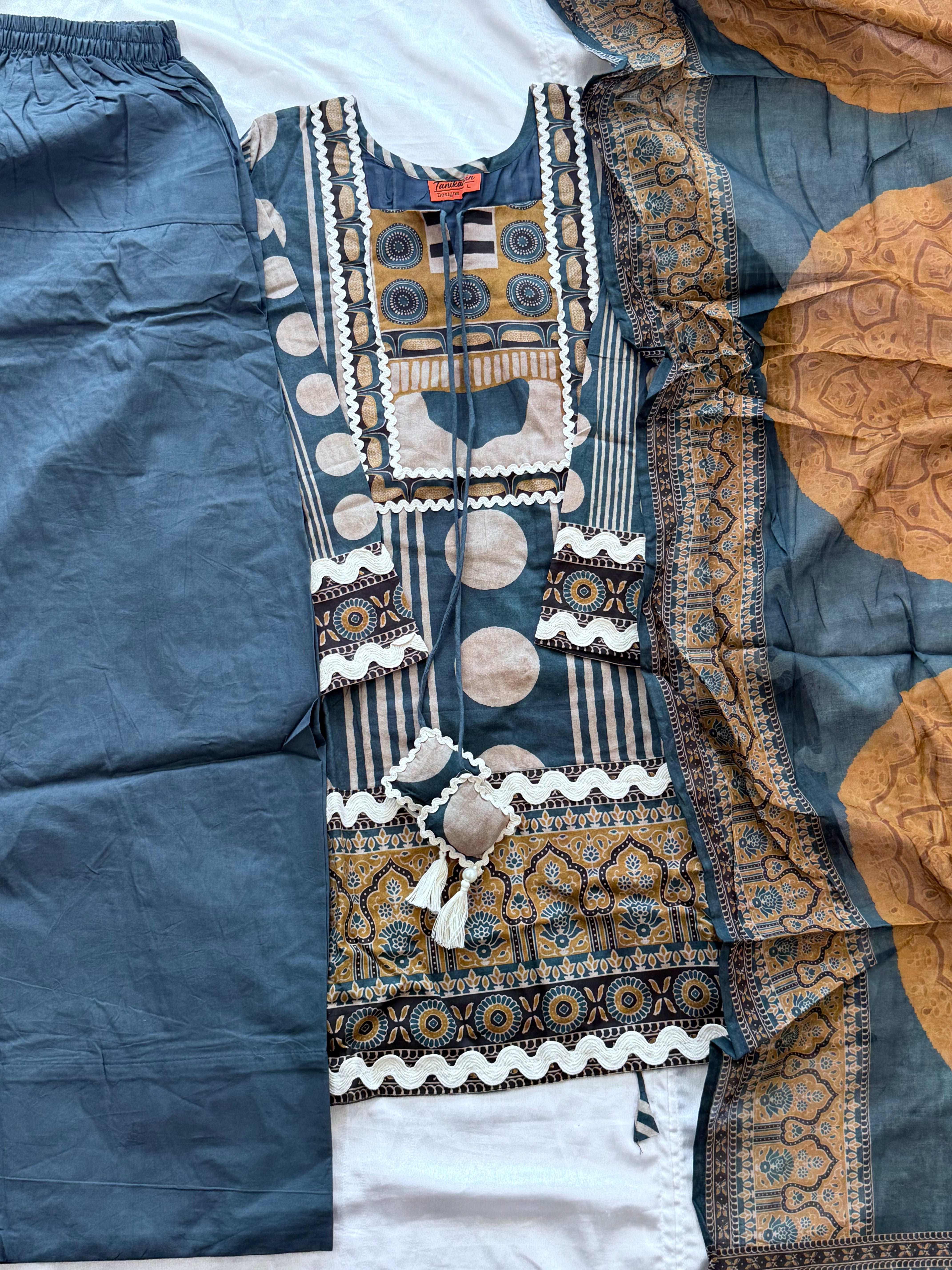 POLKA PURE COTTON SHALWAR SUIT Q