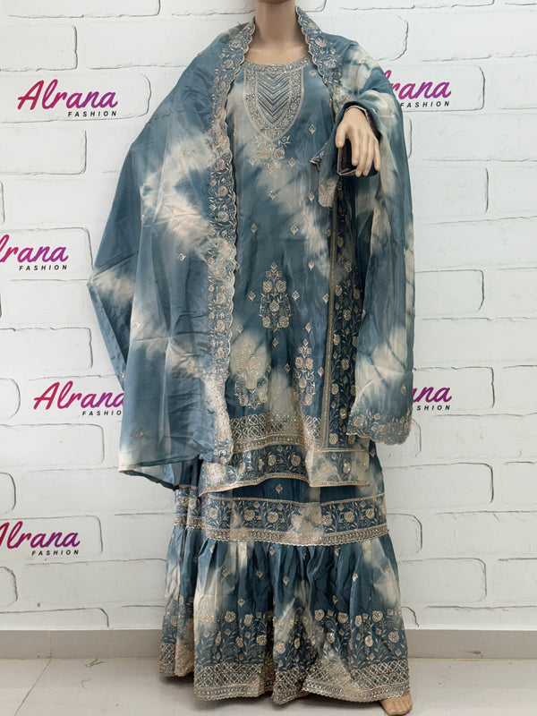 RUHEENA FARSHI LAHENGA SUIT 11