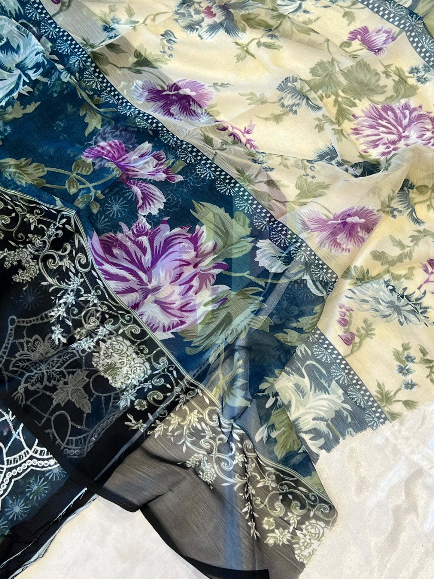 BLUE COTTON PATCH SUIT TAJ