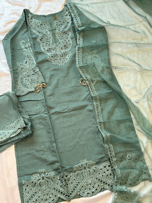 ZARQASH CUTWORK EMBROIDERY SUIT 353
