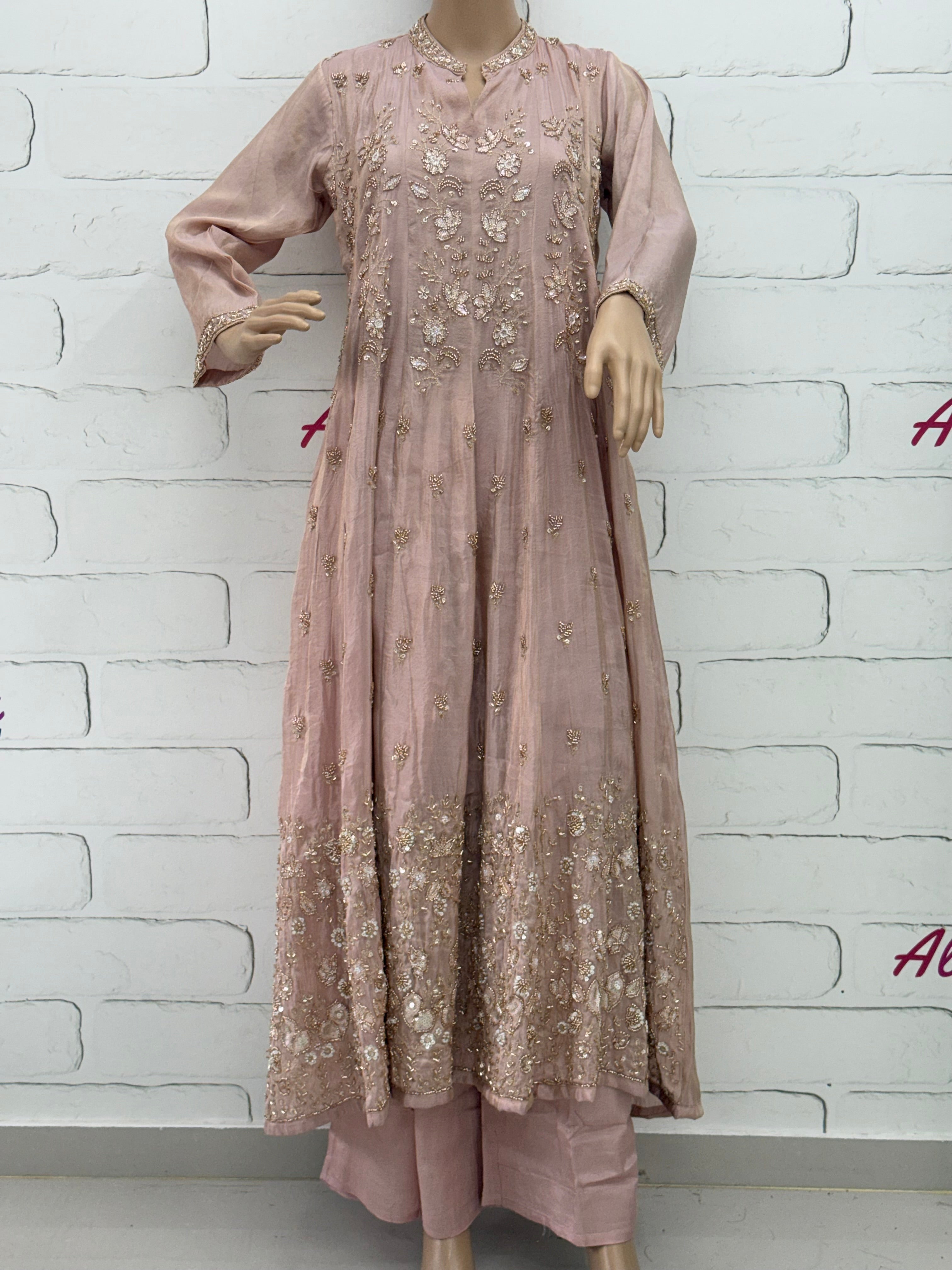 PARO PEACH HANDWORK FROCK 11 Q