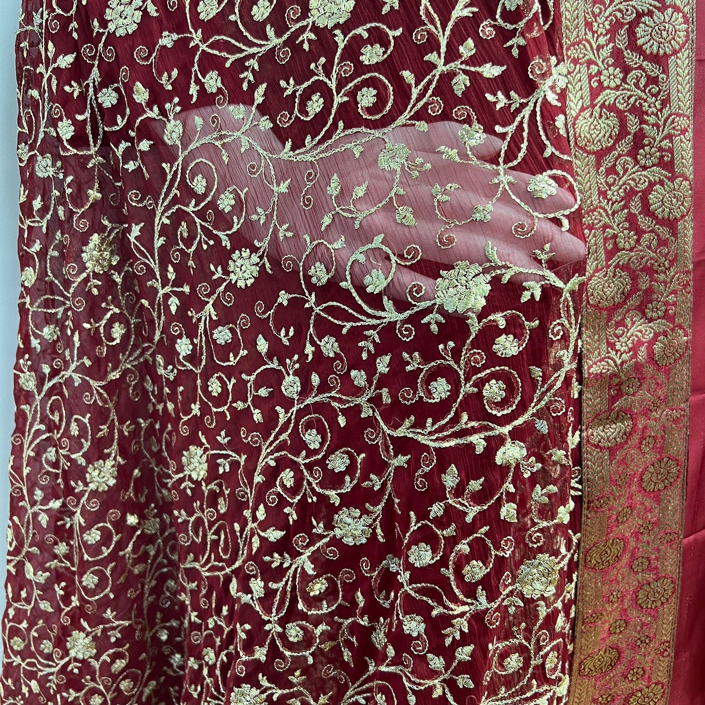 SABA MAROON KINKHAAB GARARA