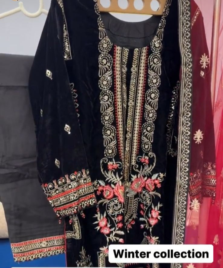 SABA BLACK VELVET EMBROIDERY SUIT N