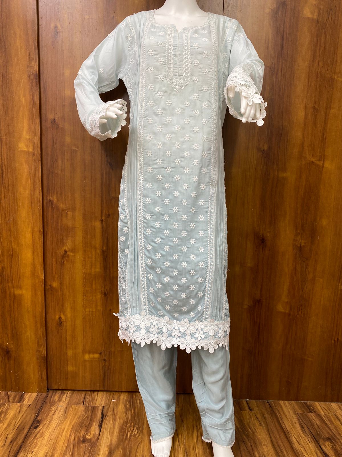 MUSLIN READYMADE SUIT