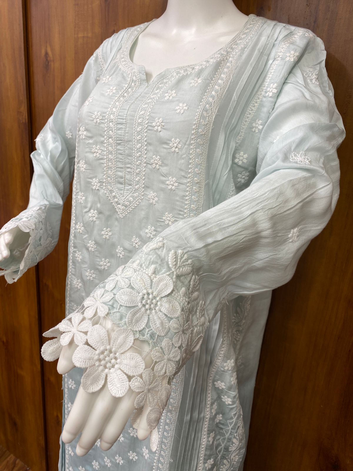 MUSLIN READYMADE SUIT