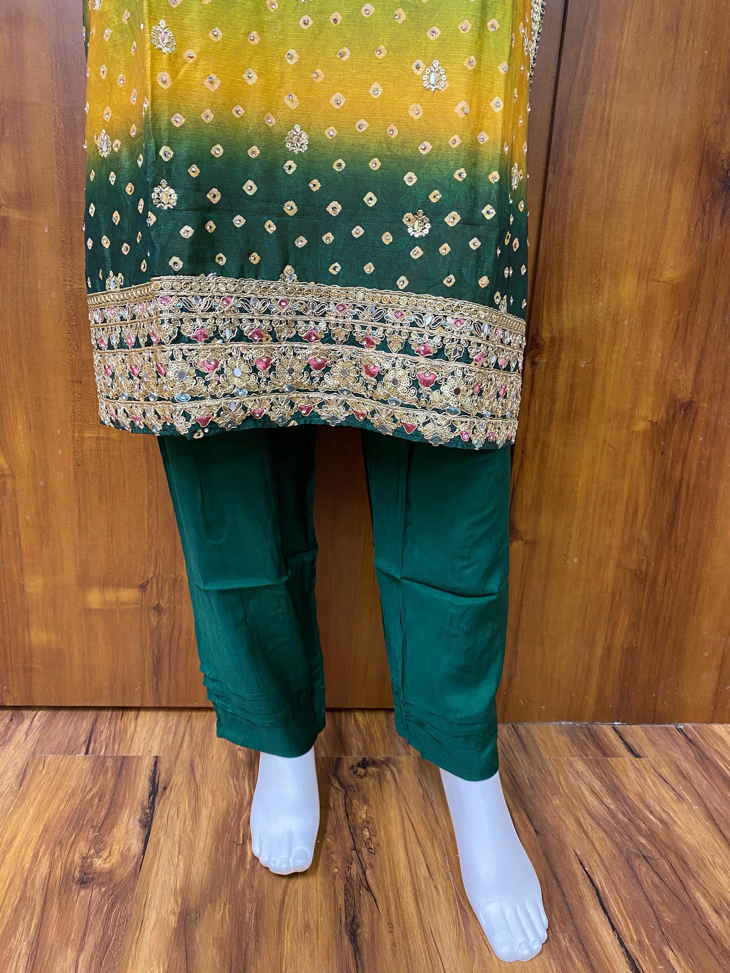 GREEN SHADED CHINNON SILK READYMADE SUIT 976