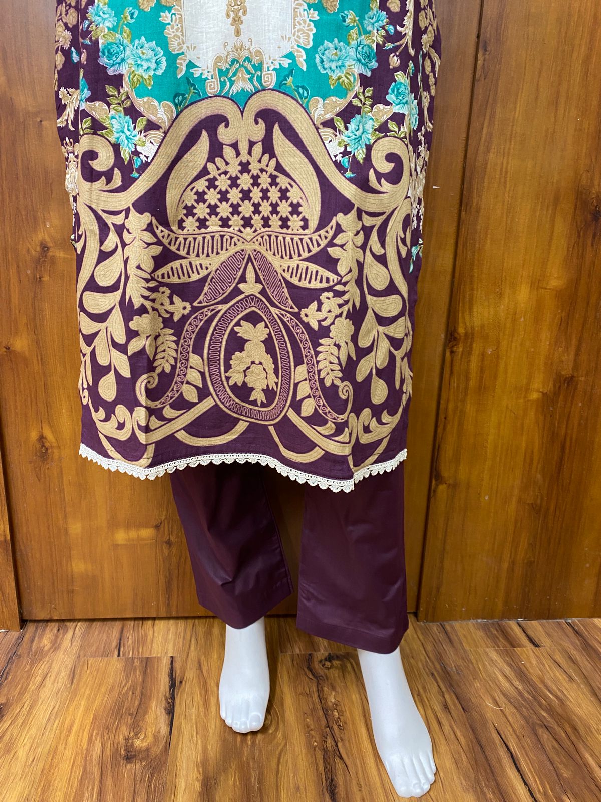 RIAZ PURPLE  READYMADE COTTON SUIT