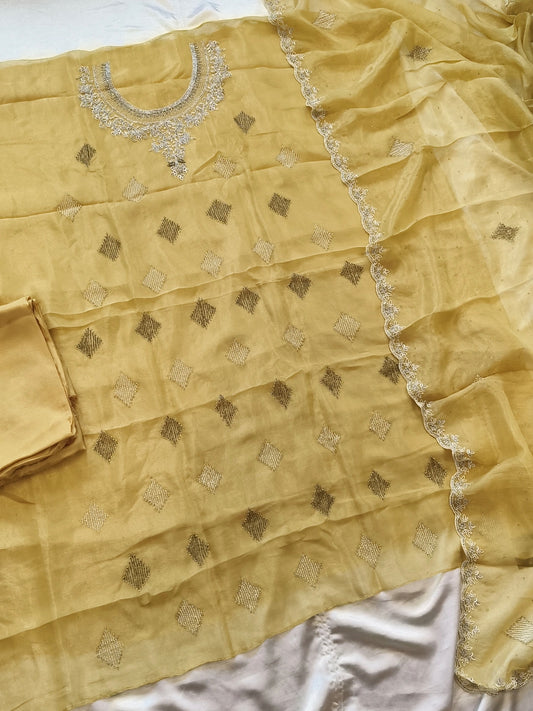 ZARQASH HAND EMBROIDERY SUIT 7