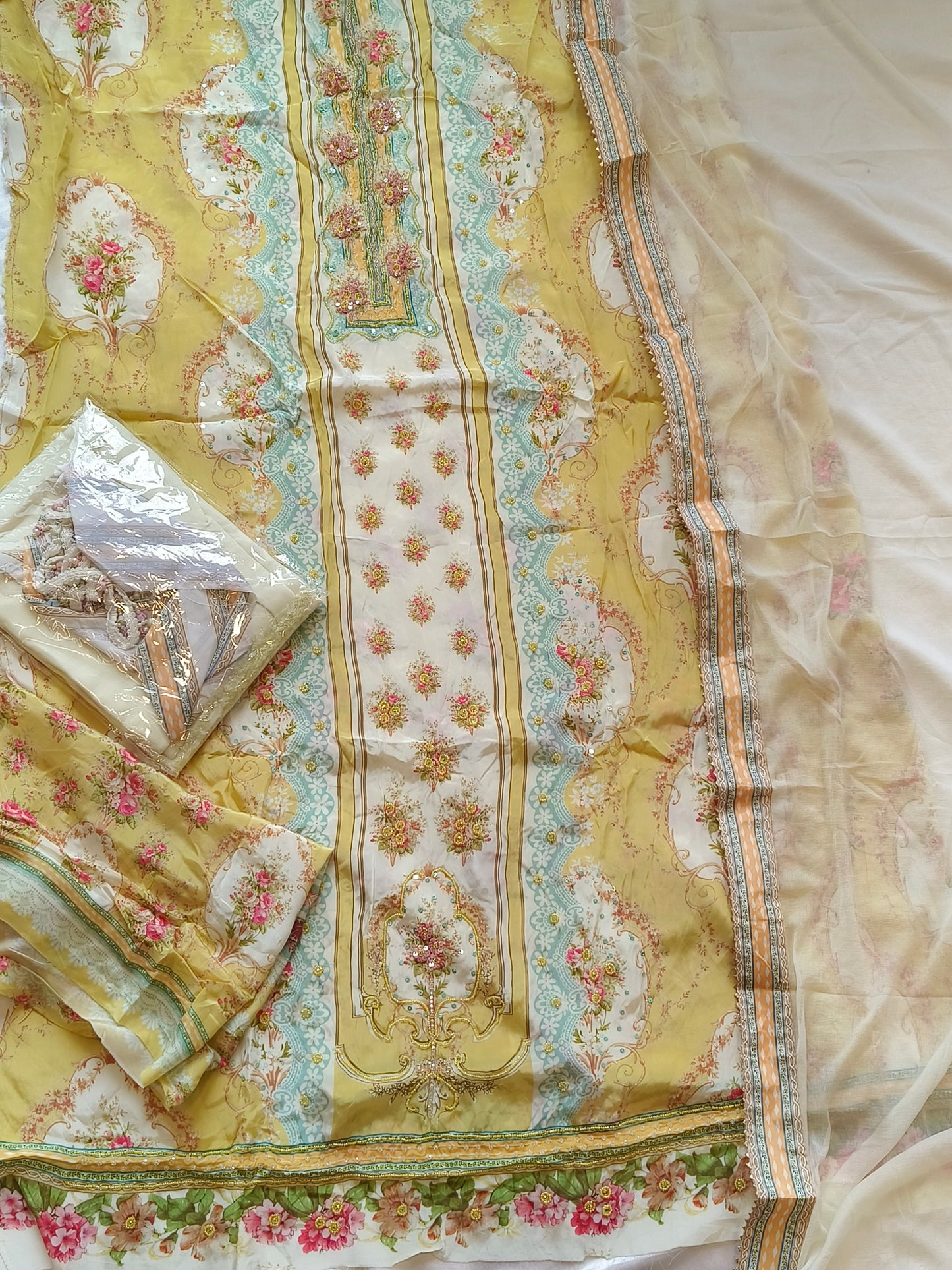 NAZAKAT CREPE EMBROIDERY SUIT 4