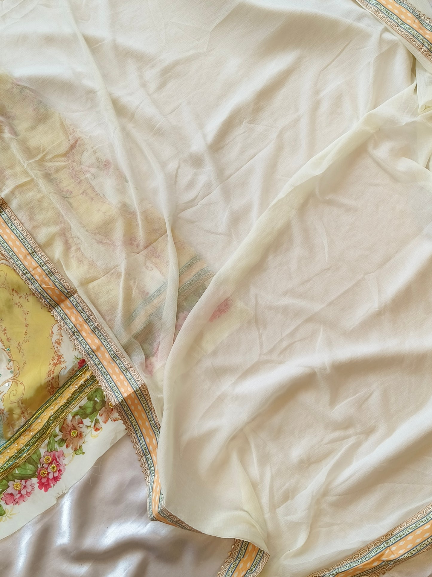 NAZAKAT CREPE EMBROIDERY SUIT 4