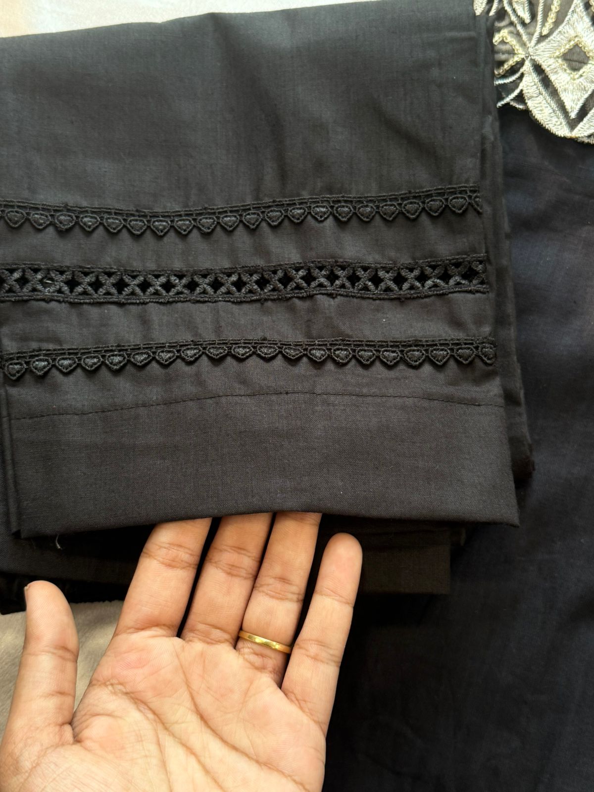 HARSHA BLACK READYMADE SUIT Q