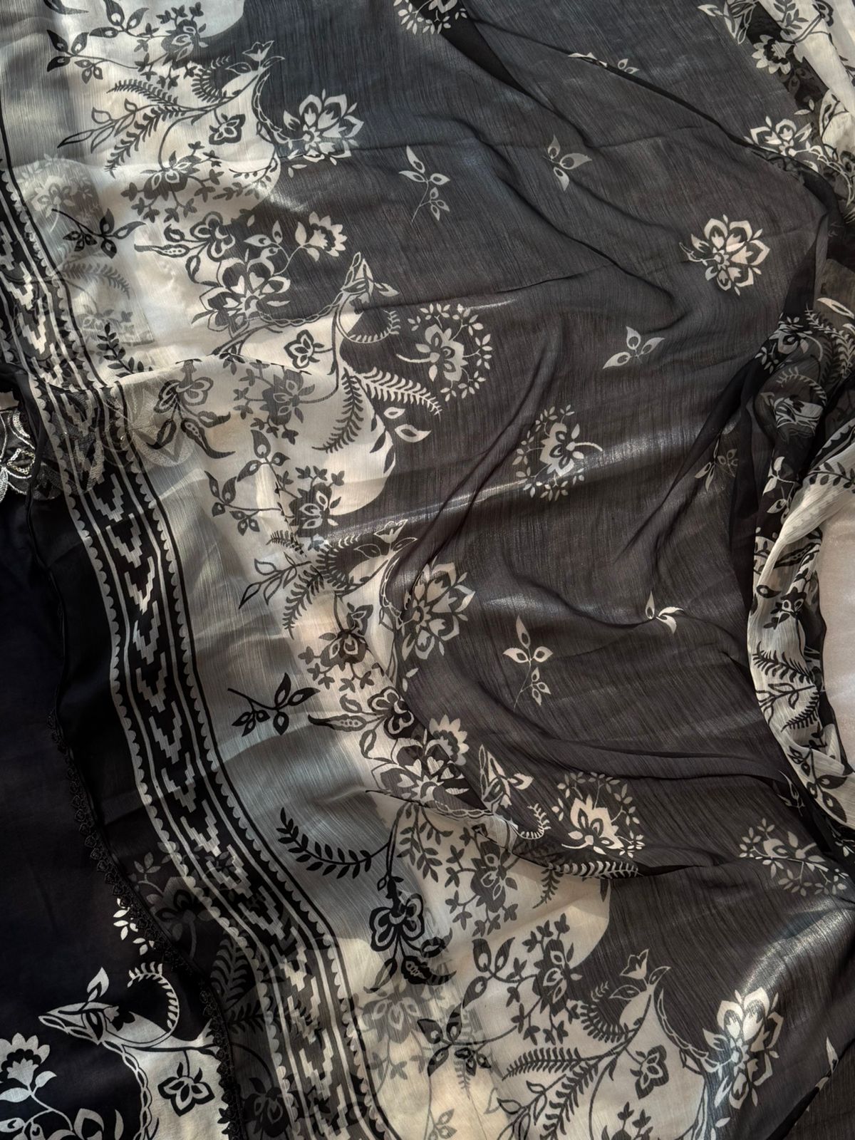 HARSHA BLACK READYMADE SUIT Q