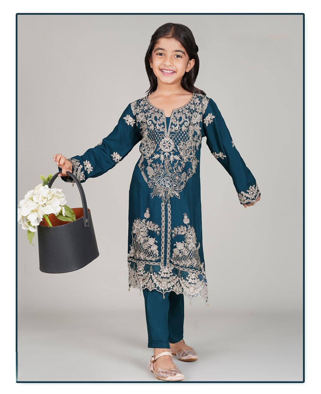 PARI KIDS COLLECTION R