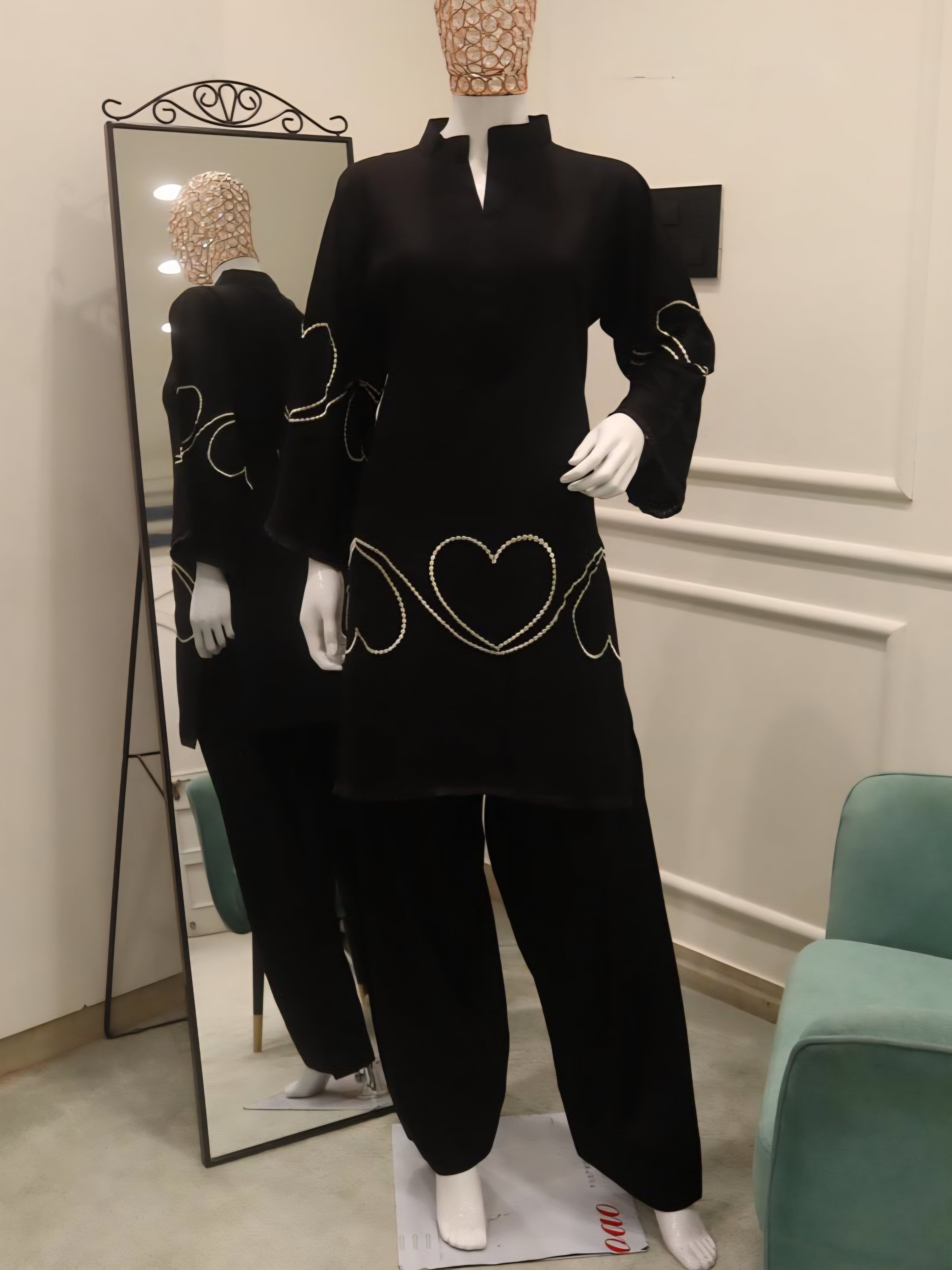 HEART BLACK FARSHI READYMADE SUIT 3 R
