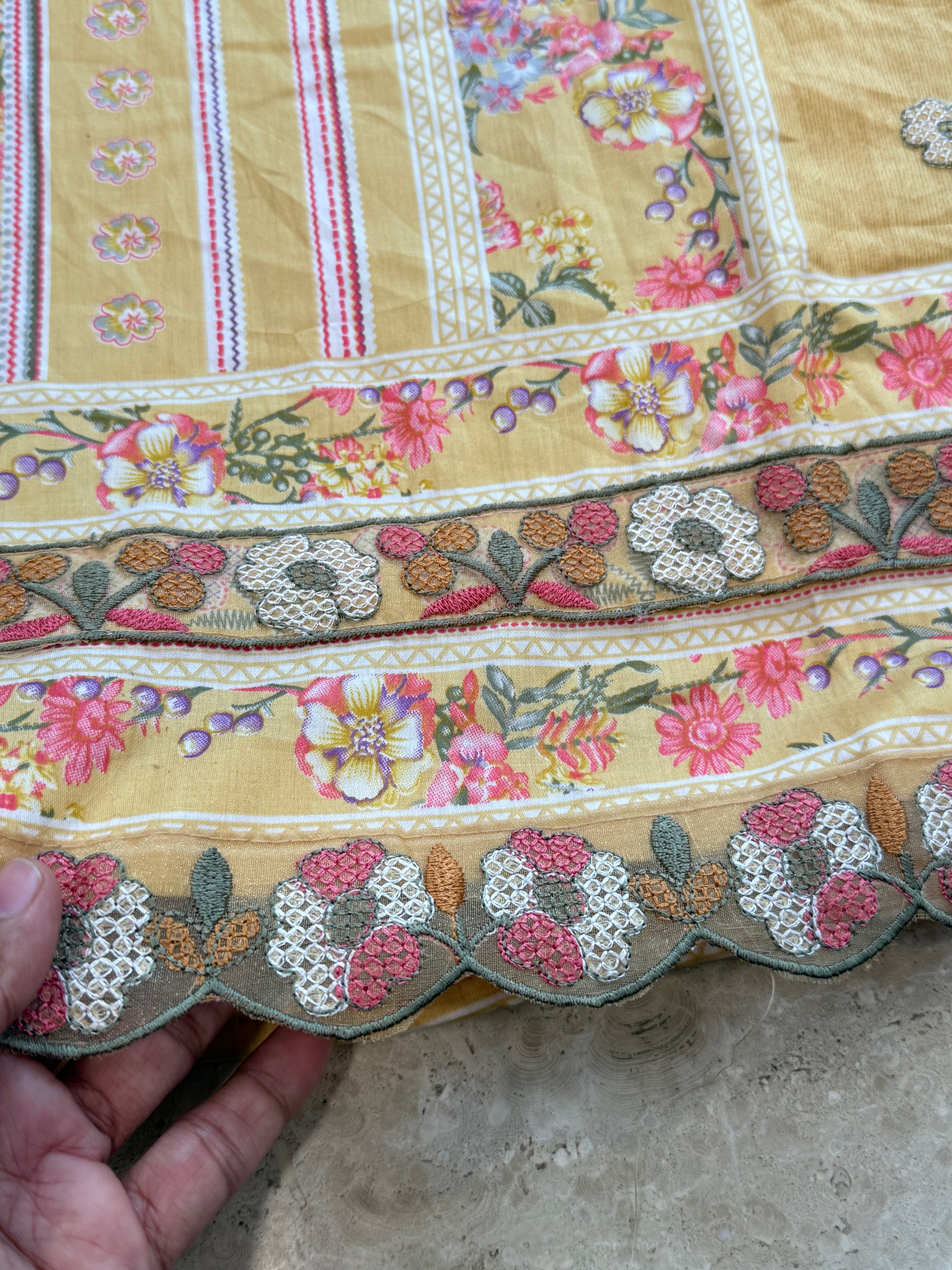 MAZDA  LAWN  EMBROIDERY SUIT 1