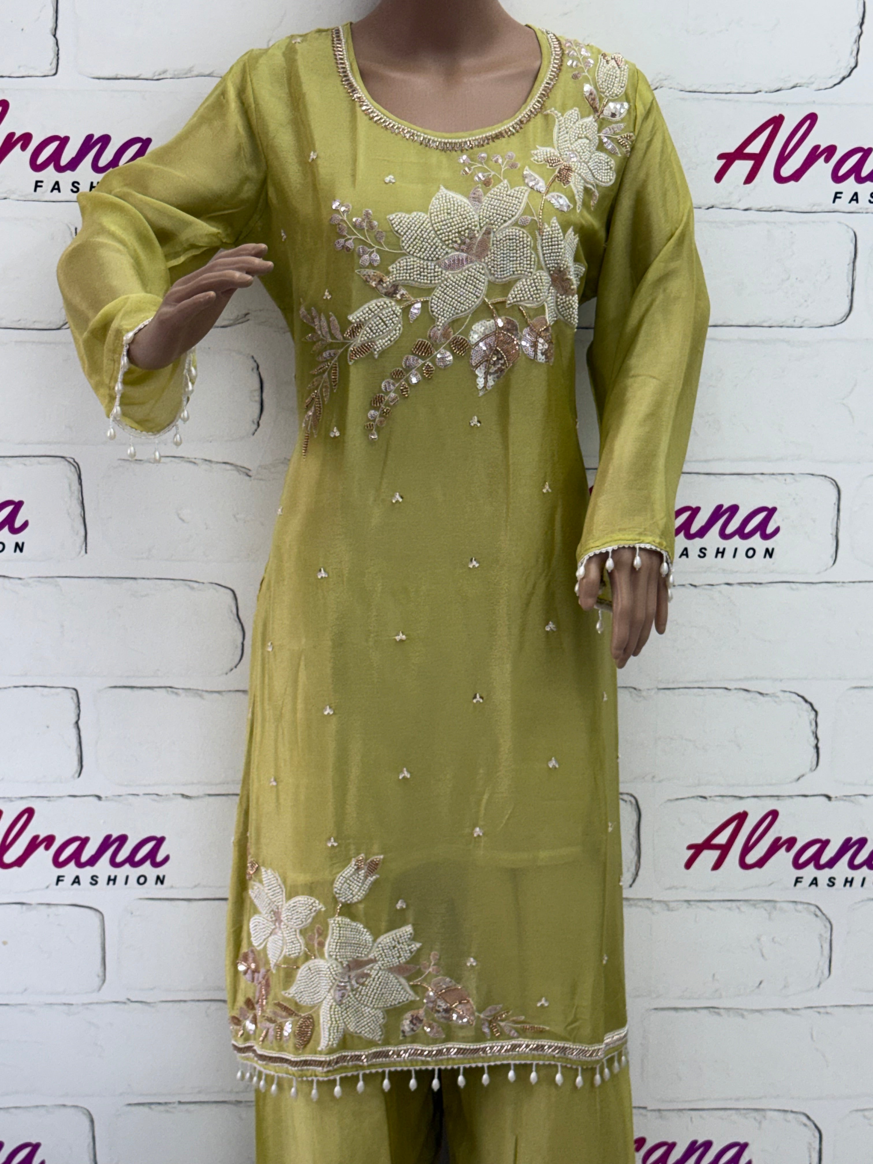 PARO SHIFFON READYMADE SUIT Q