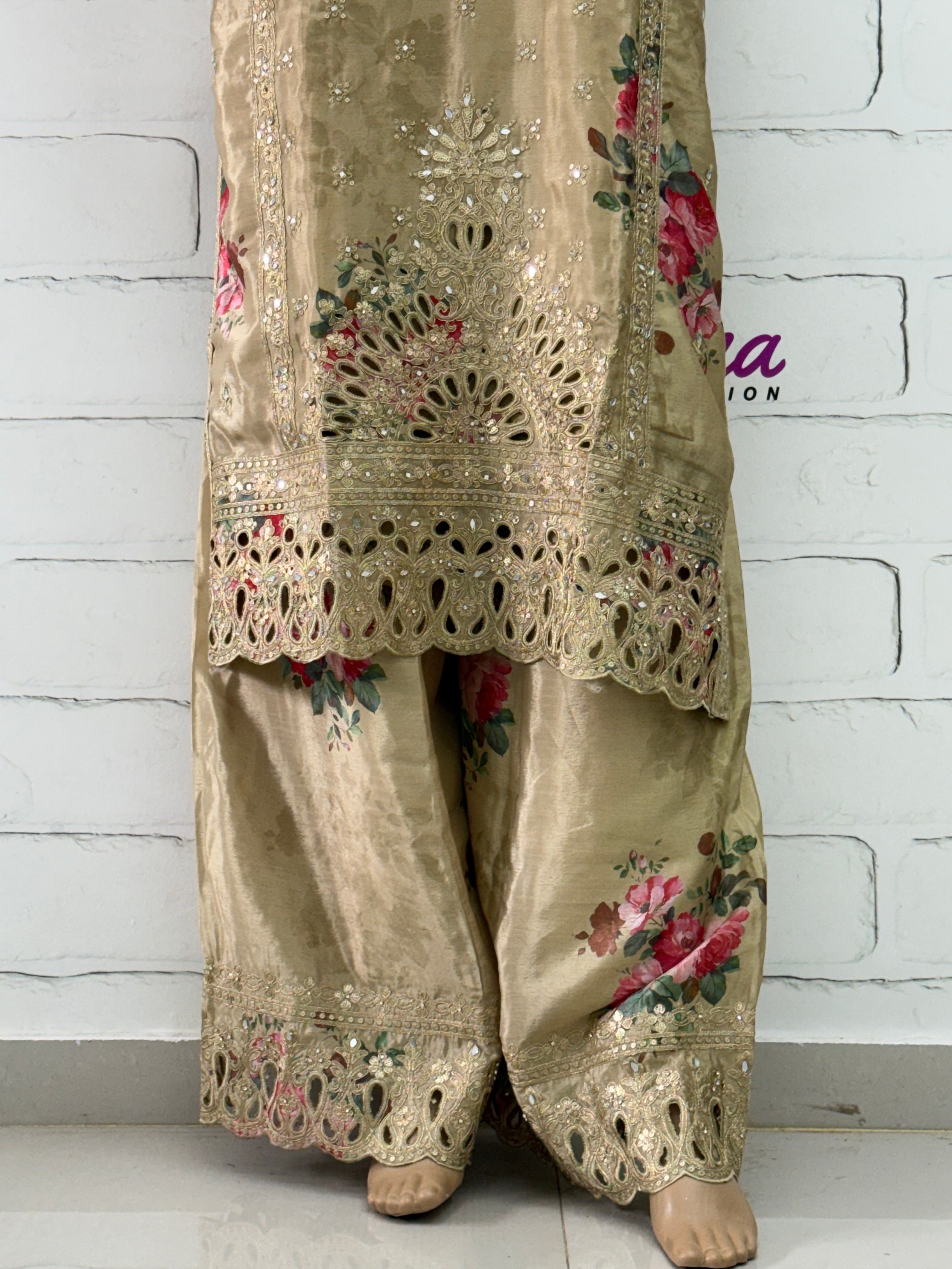 CHINNON SILK READYMADE EMBROIDERY SUIT 977 Q