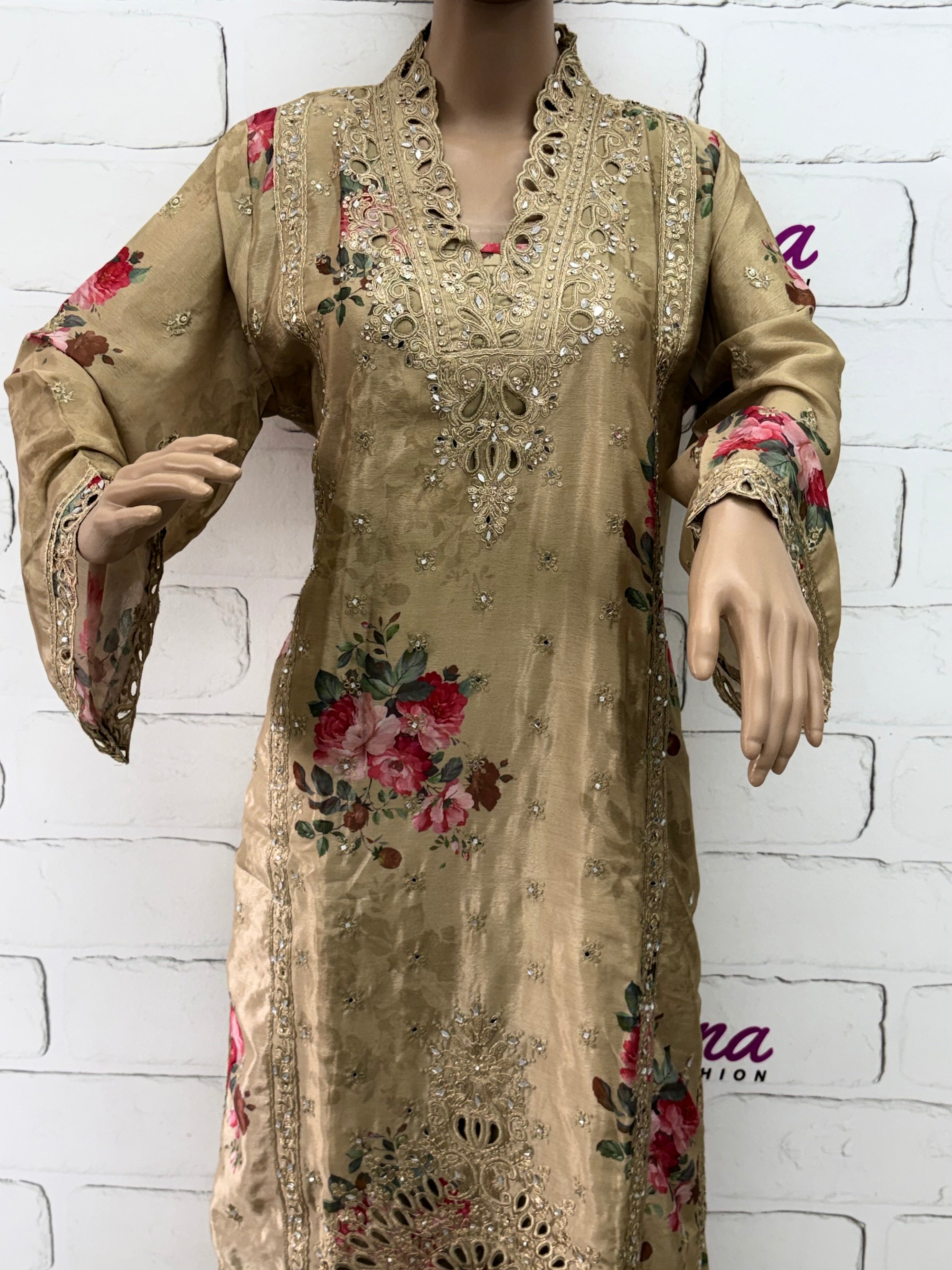 CHINNON SILK READYMADE EMBROIDERY SUIT 977 Q