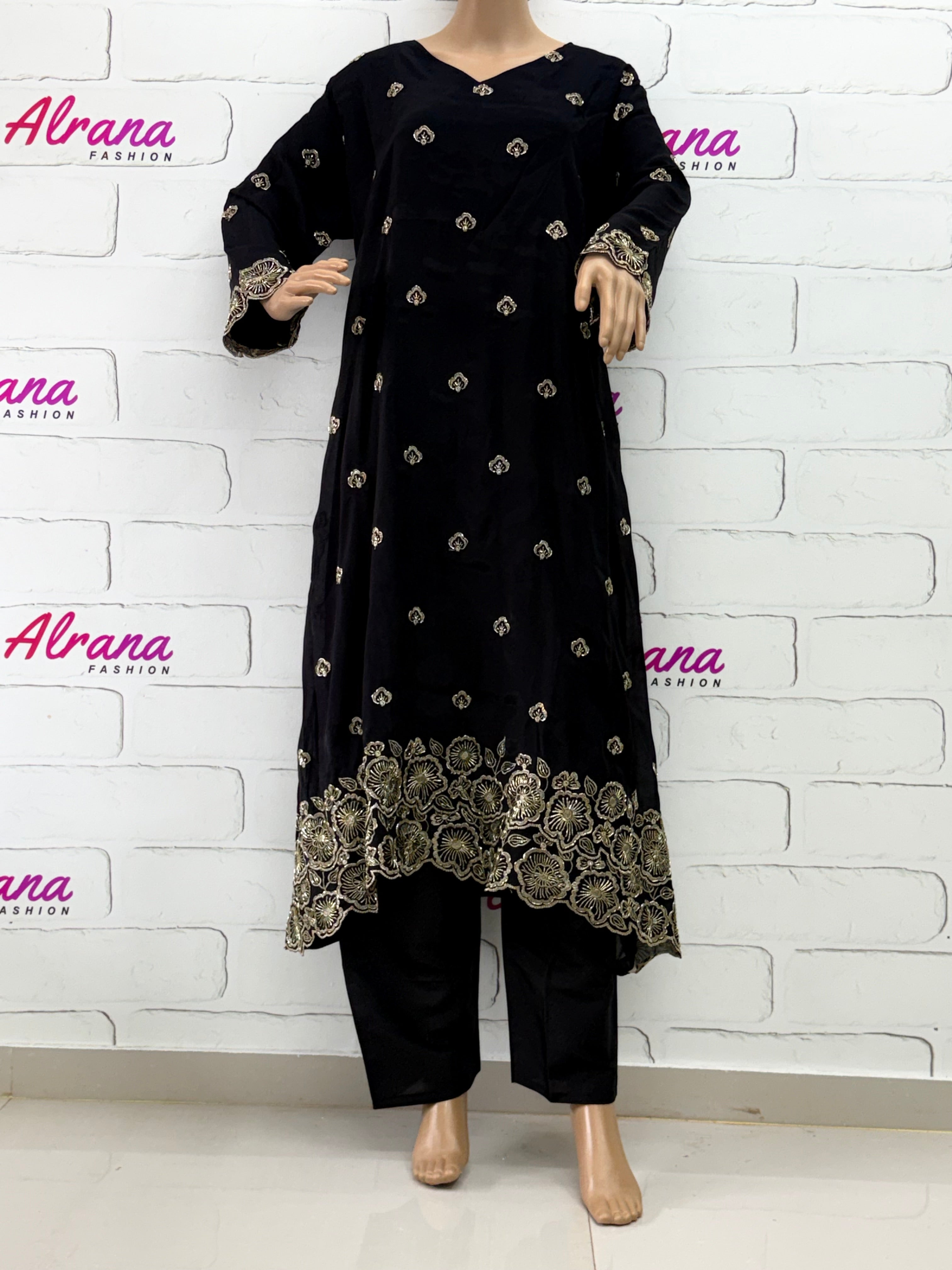 MUL CHANDERI HANDWORK SUIT 6 Q