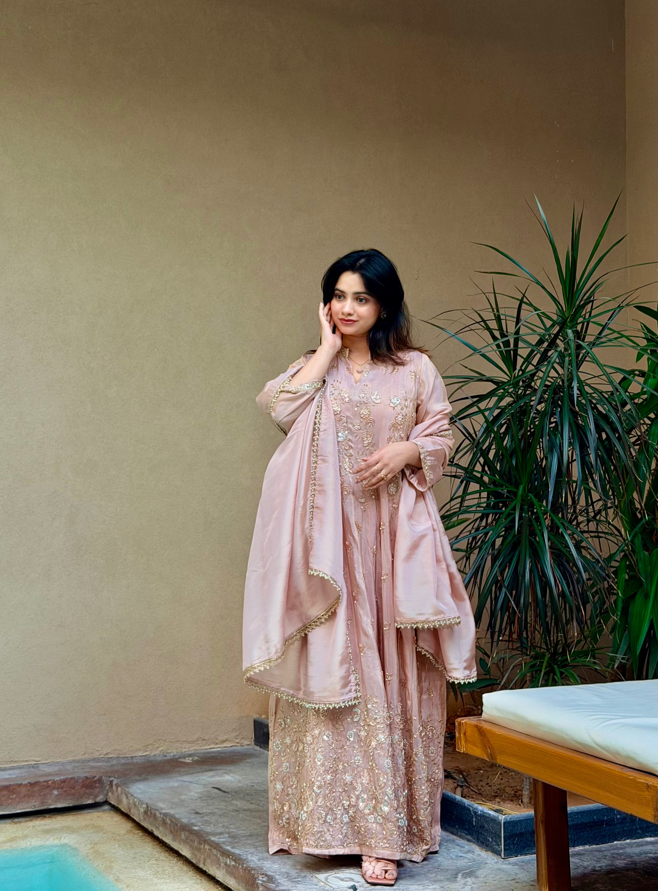 PARO PEACH HANDWORK FROCK 11 Q