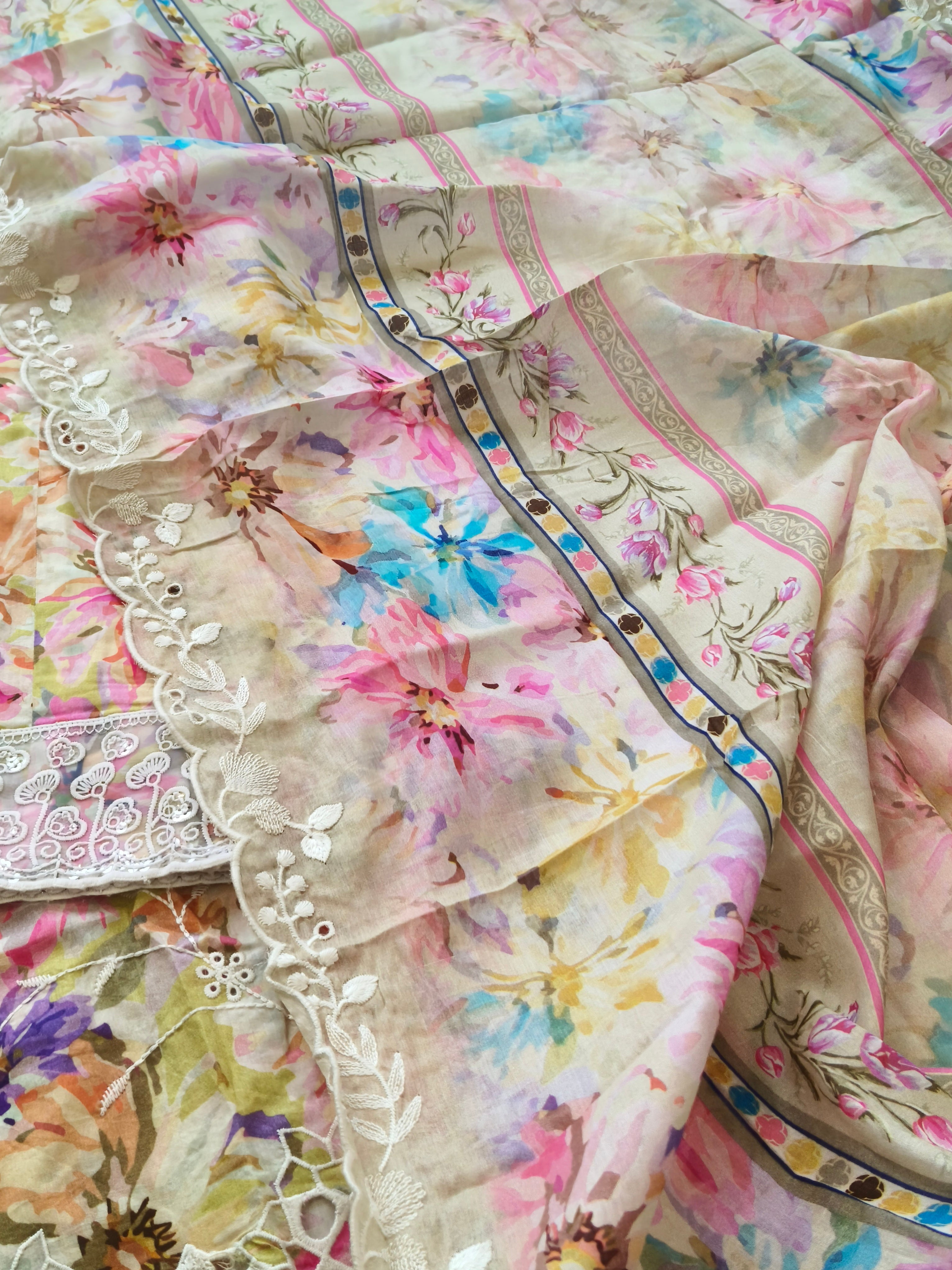 IZNIK FARSHI SHALWAR SUIT 2