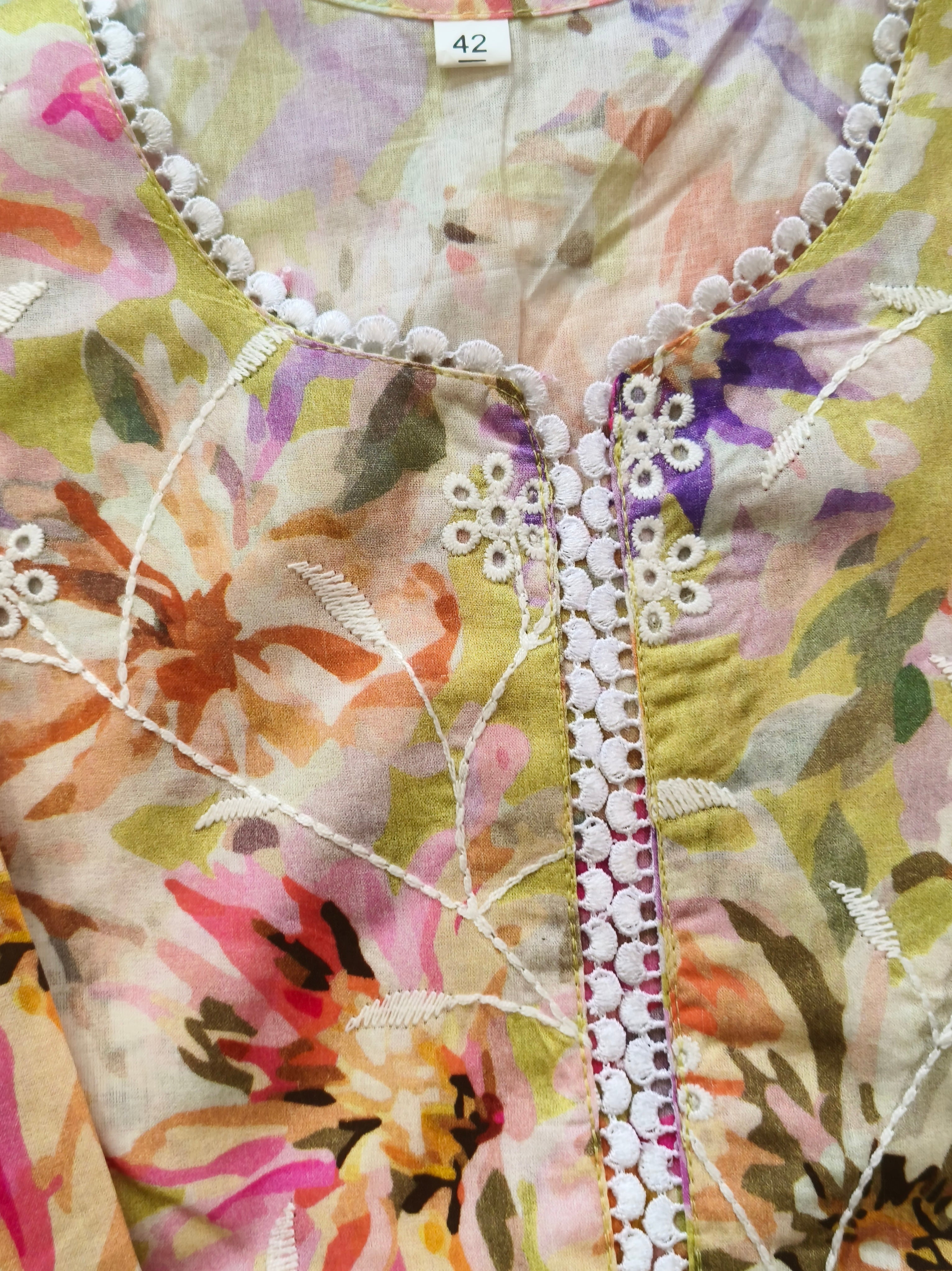 IZNIK FARSHI SHALWAR SUIT 2