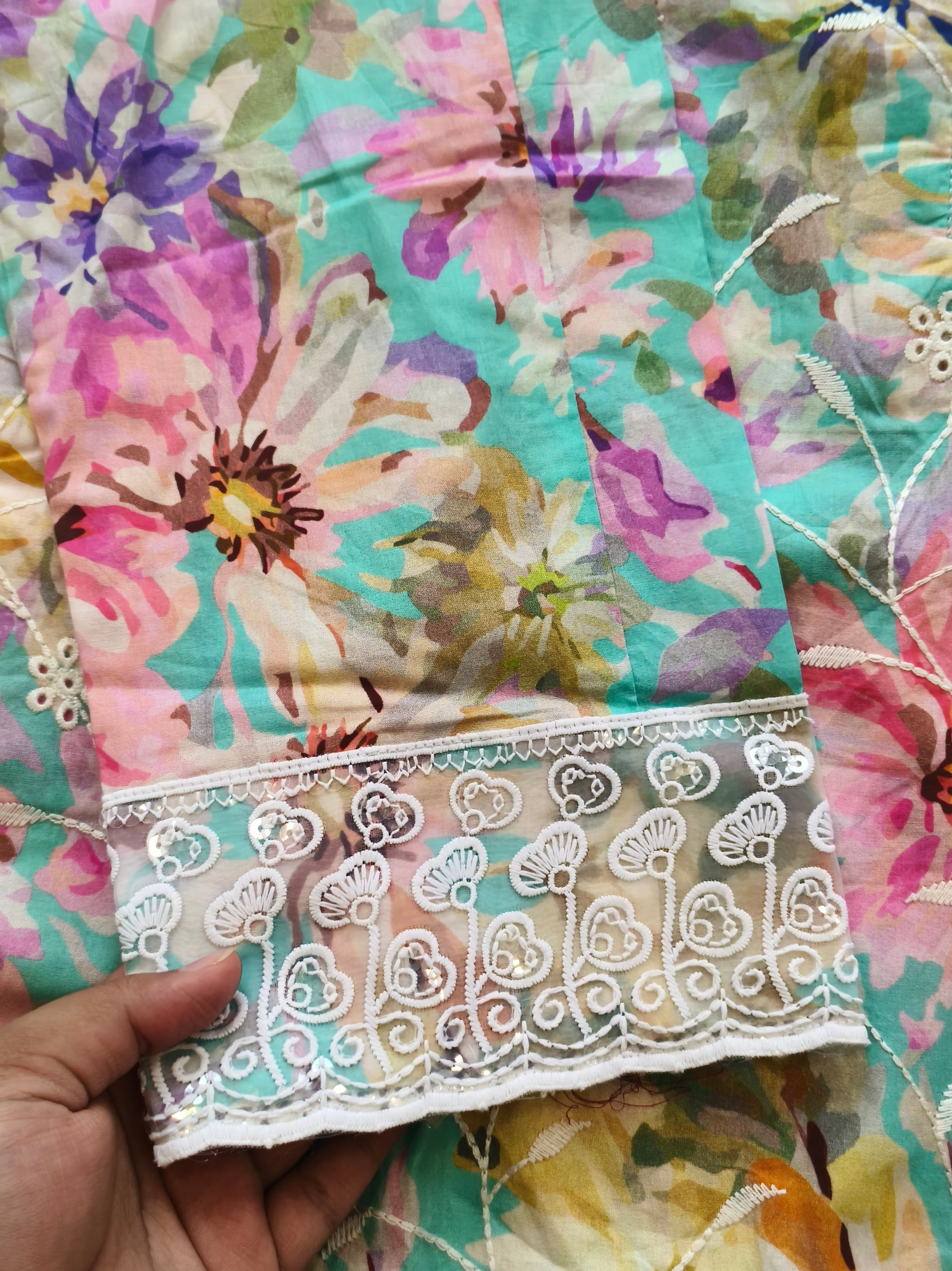 IZNIK FARSHI SHALWAR SUIT 4