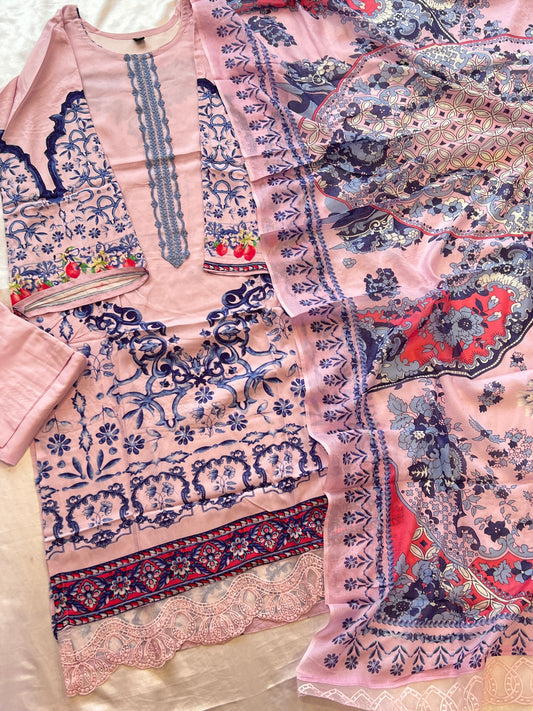 LUXE LAWN READYMADE SUIT 01 Q