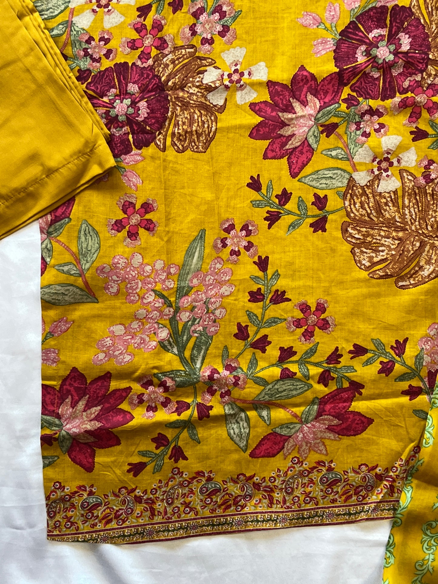 CASMERE MUSTERED COTTON EMBROIDERY READYMADE SUIT 6 Q