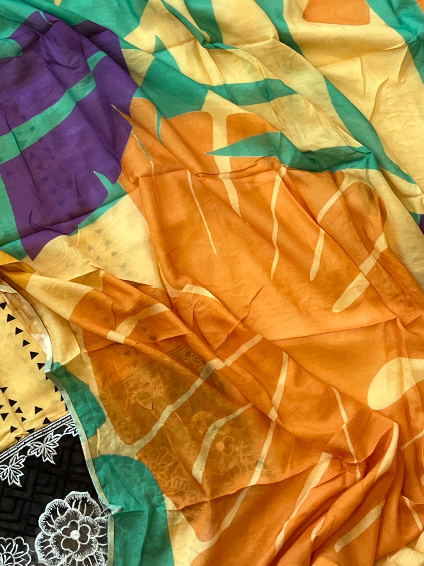MAHAM LAWN READYMADE SUIT 6 Q