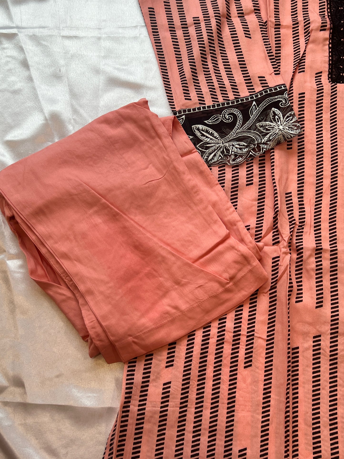 MAHAM LAWN READYMADE SUIT 5 Q