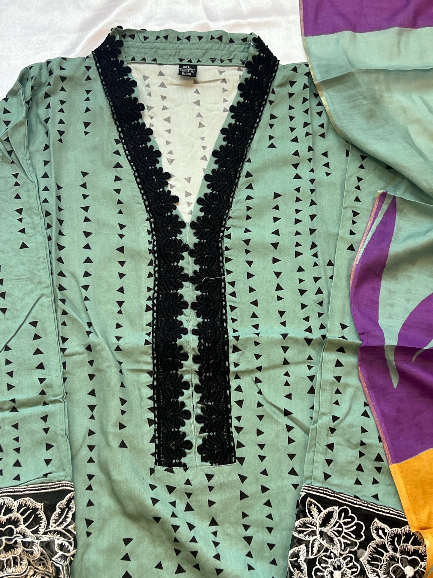 MAHAM LAWN READYMADE SUIT 4 Q