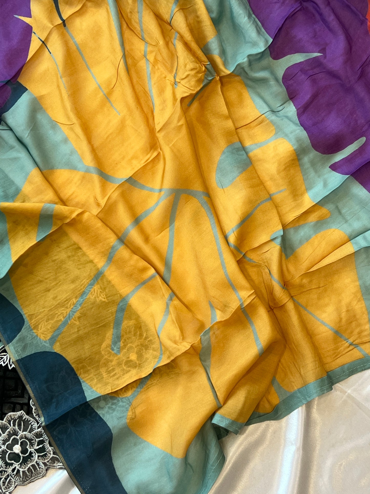 MAHAM LAWN READYMADE SUIT 4 Q