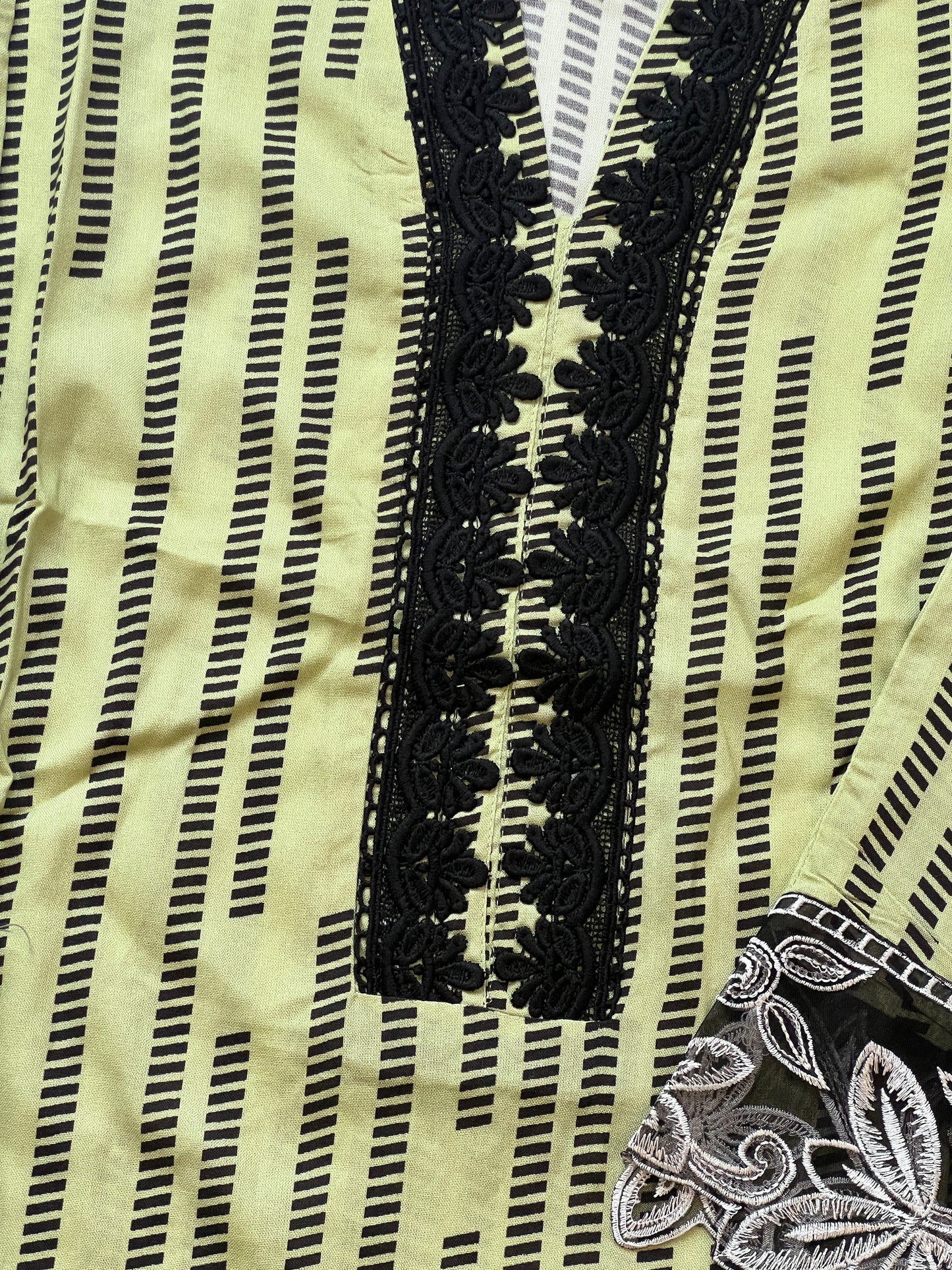 MAHAM LAWN READYMADE SUIT  2 Q