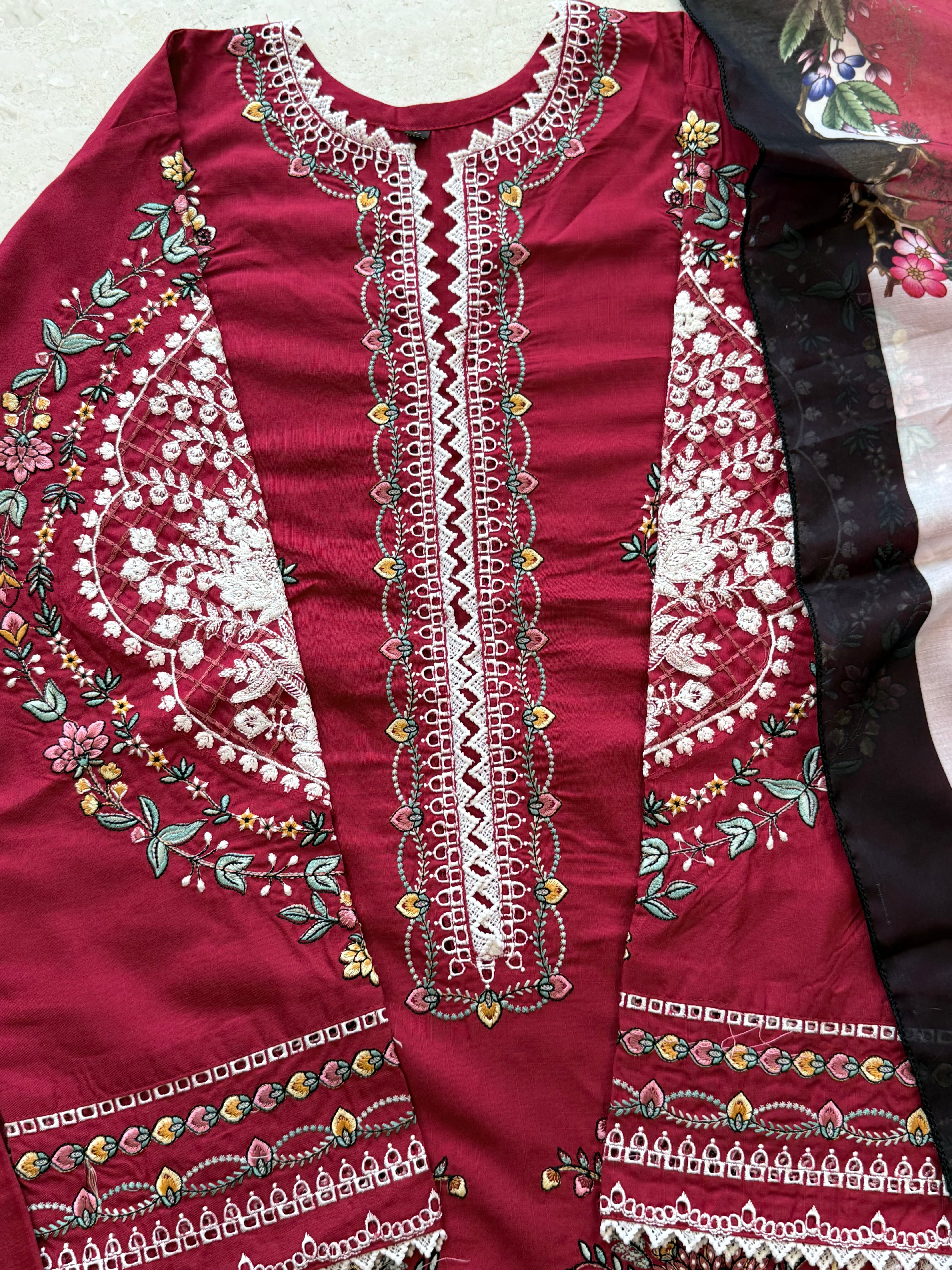 JUGNU LAWN EMBROIDERY SUIT 2