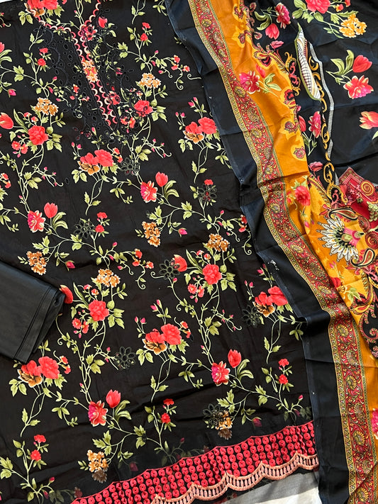 FLORA COTTON EMBROIDERY SUIT 3