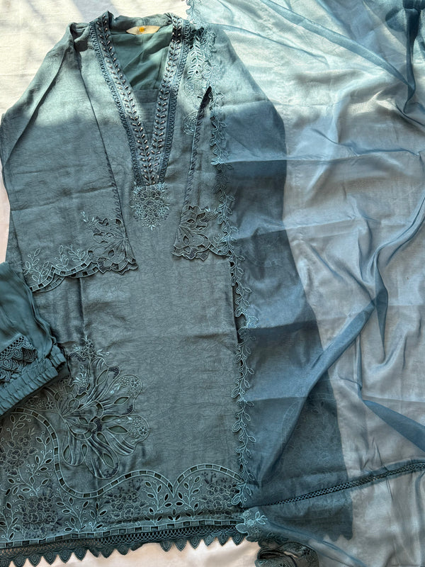 MUSLIN CUTWORK EMBROIDERY READYMADE SUIT 1000