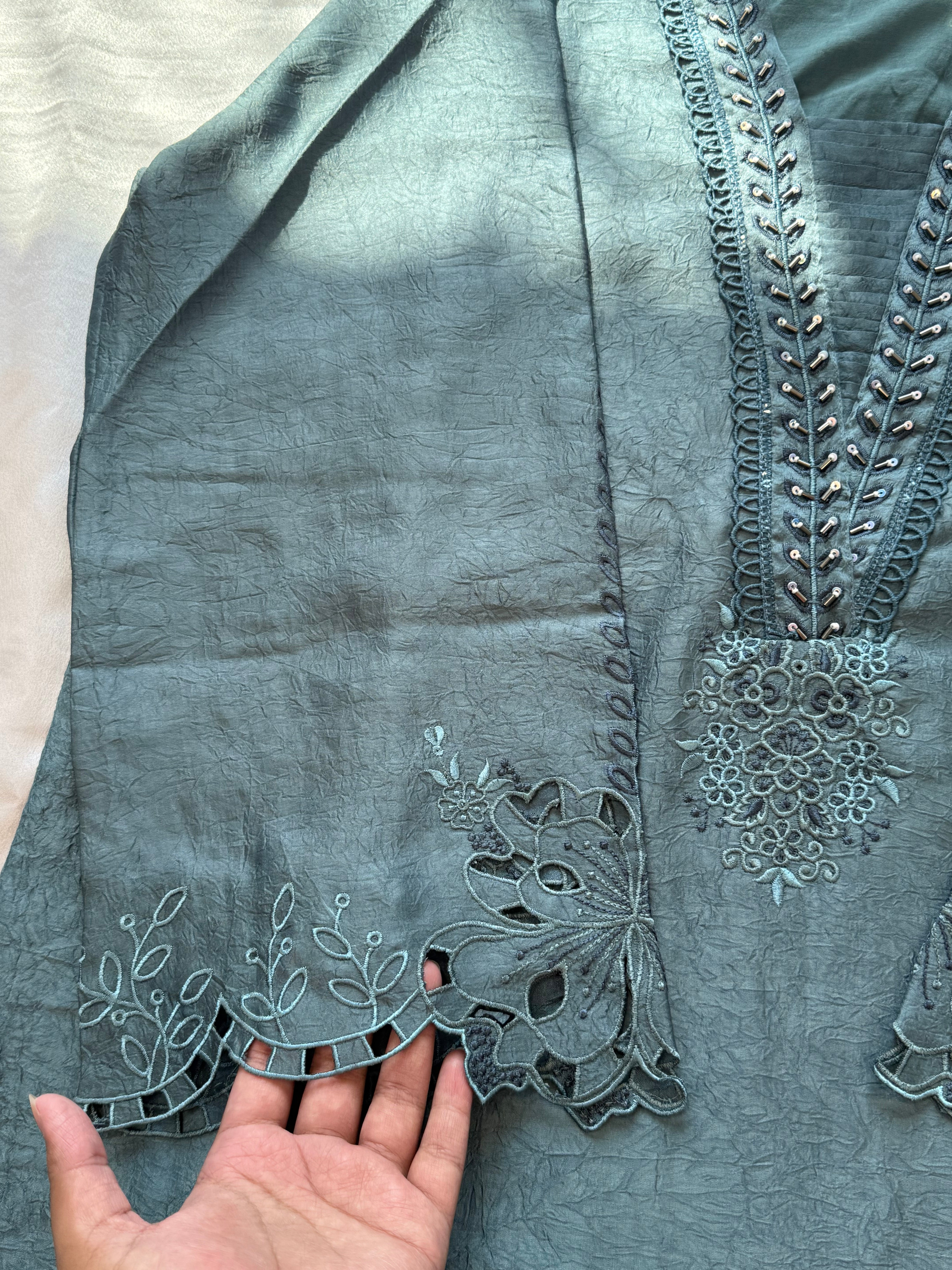 MUSLIN CUTWORK EMBROIDERY READYMADE SUIT 1000 Q