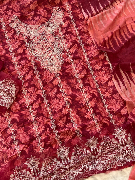 OMBRE CHIKANKARI PATCH  SUIT 1