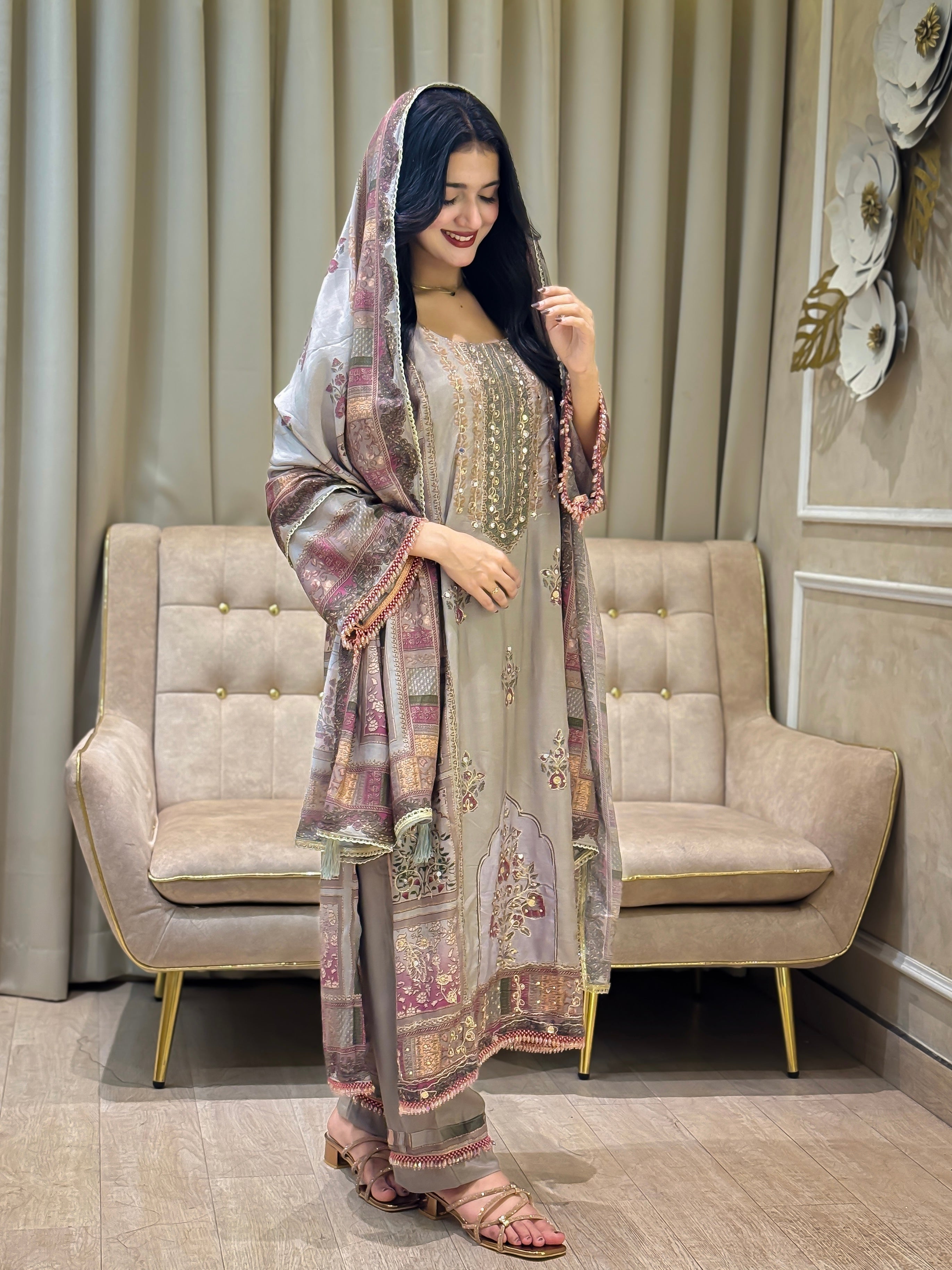 RAHI MUSLIN READYMADE SUIT 4
