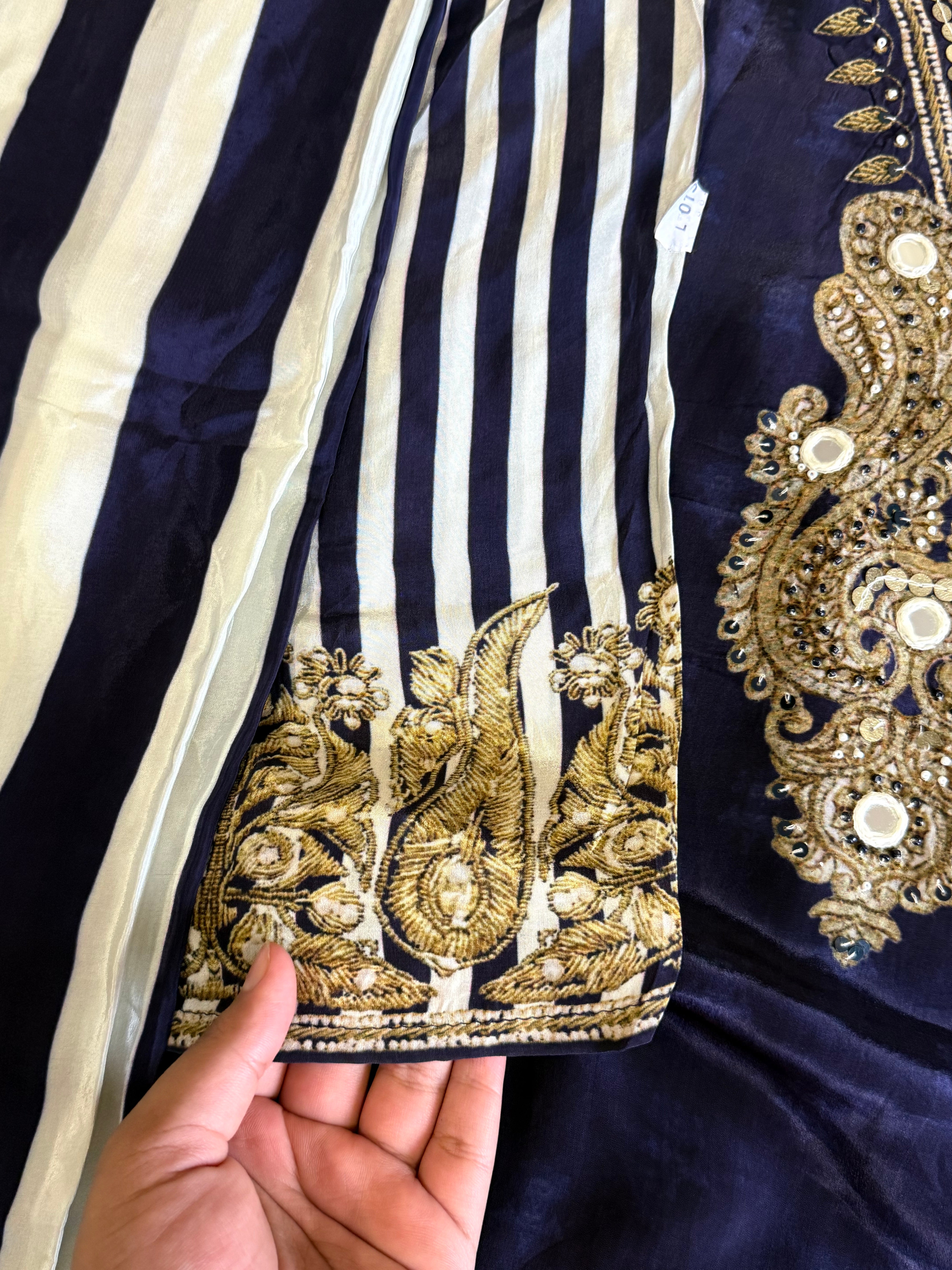 NAZAKAT CREPE READYMADE SUIT