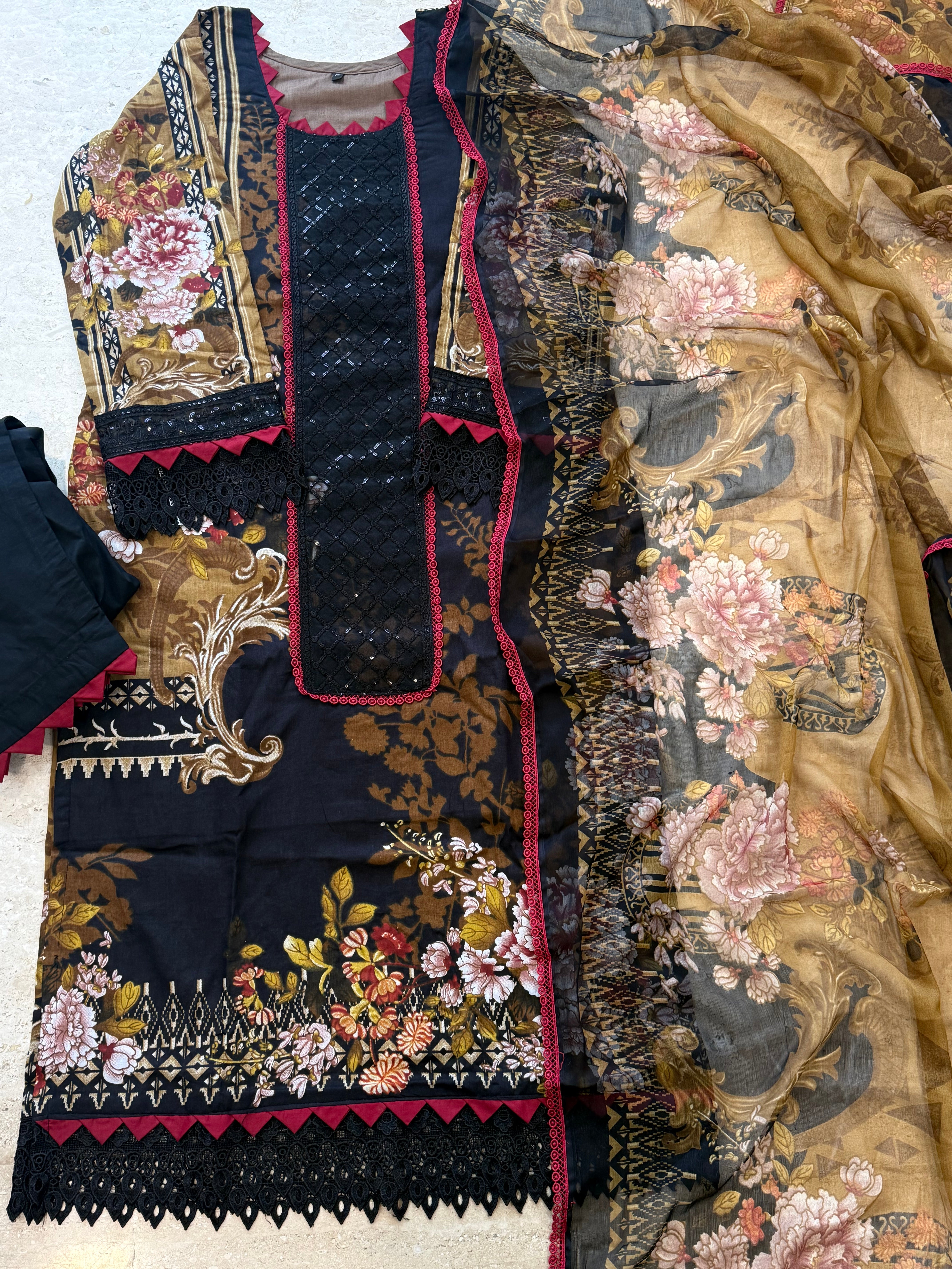 ZARA BLACK  PATCH READYMADE SUIT