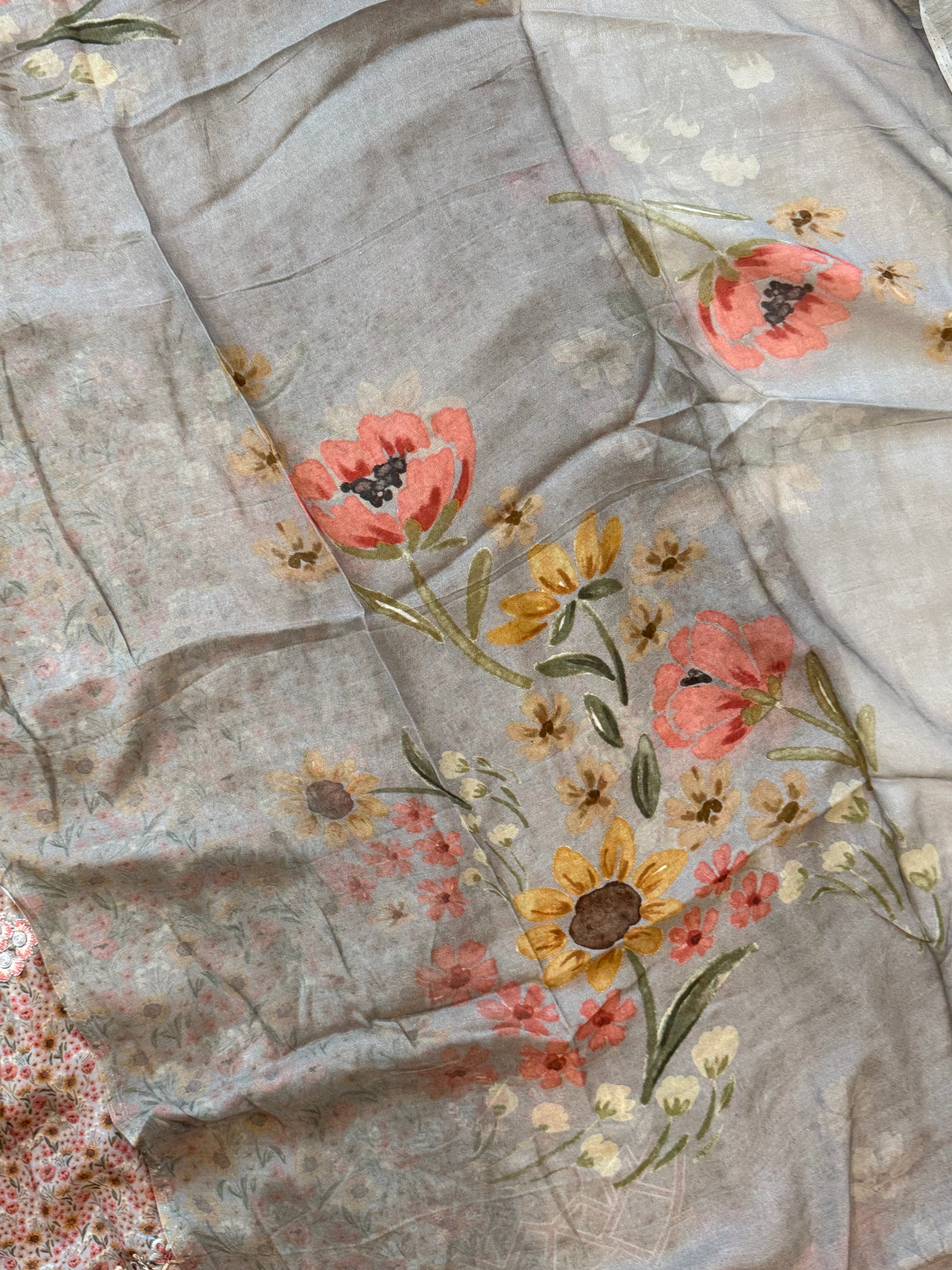 MAKHMAL PURE CREPE EMBROIDERY SUIT 2 Q