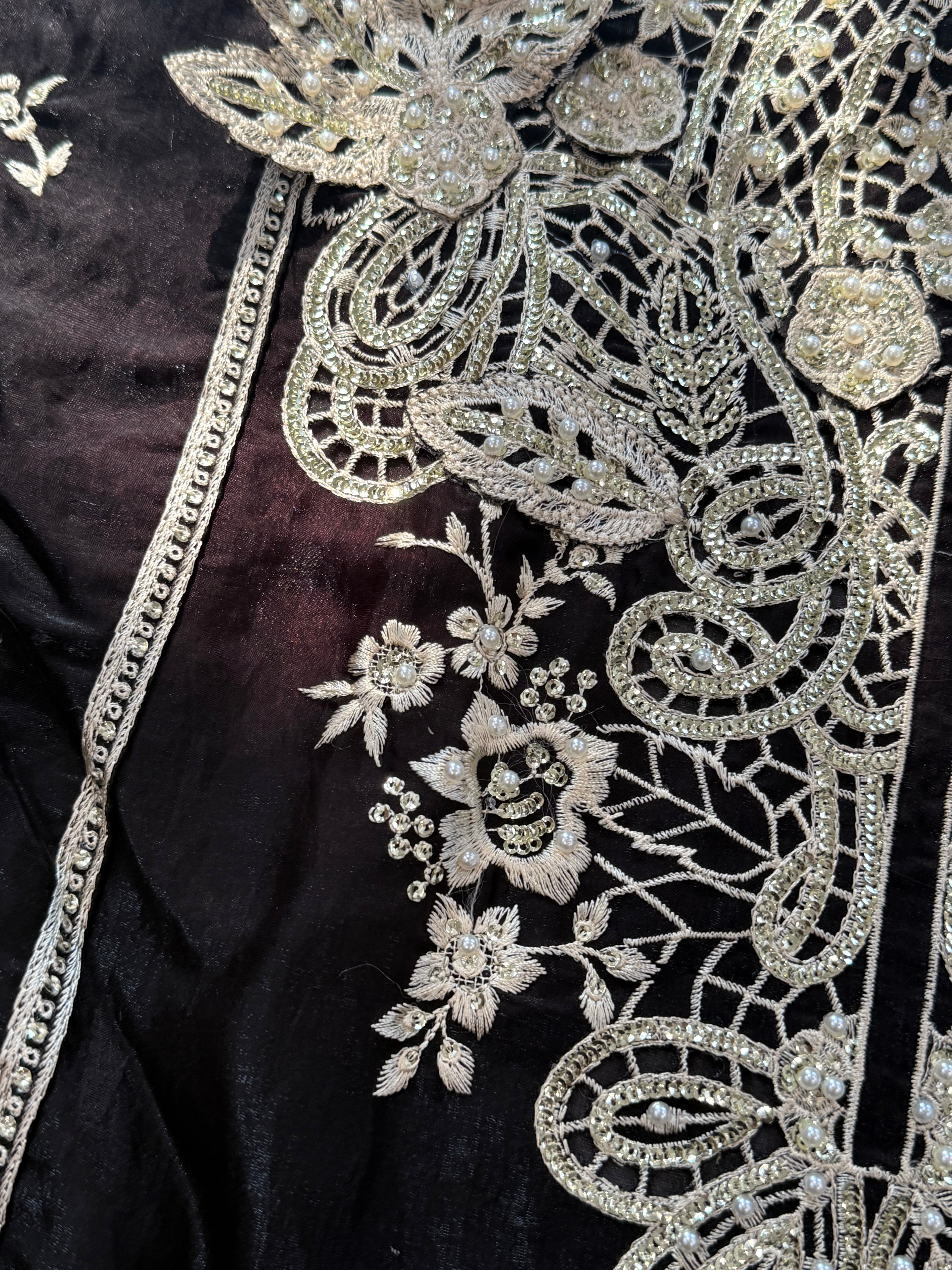 GLASS ORGANZA EMBROIDERY SUIT 5