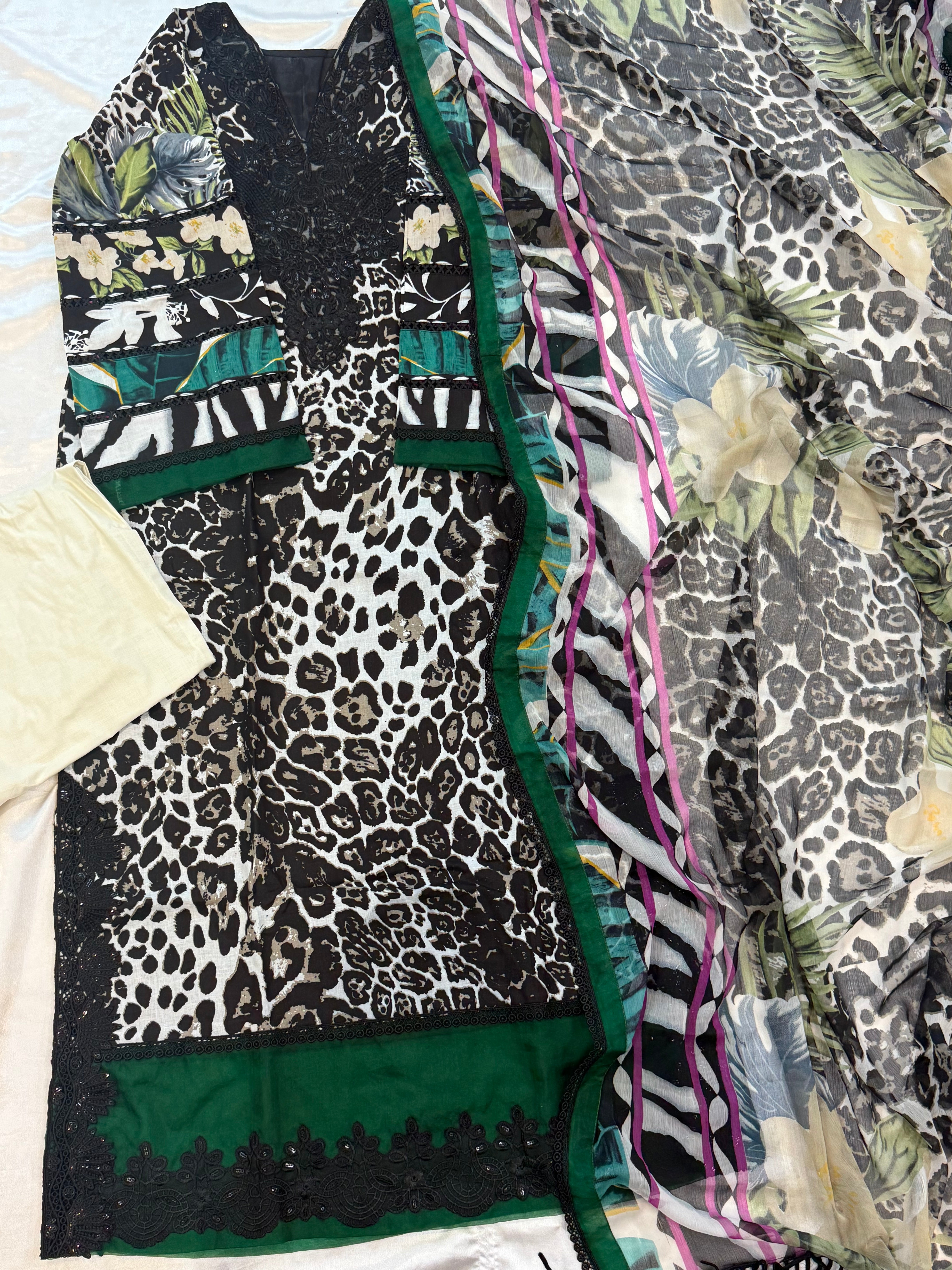 ELAF KAFTAN PATCH READYMADE SUIT 4