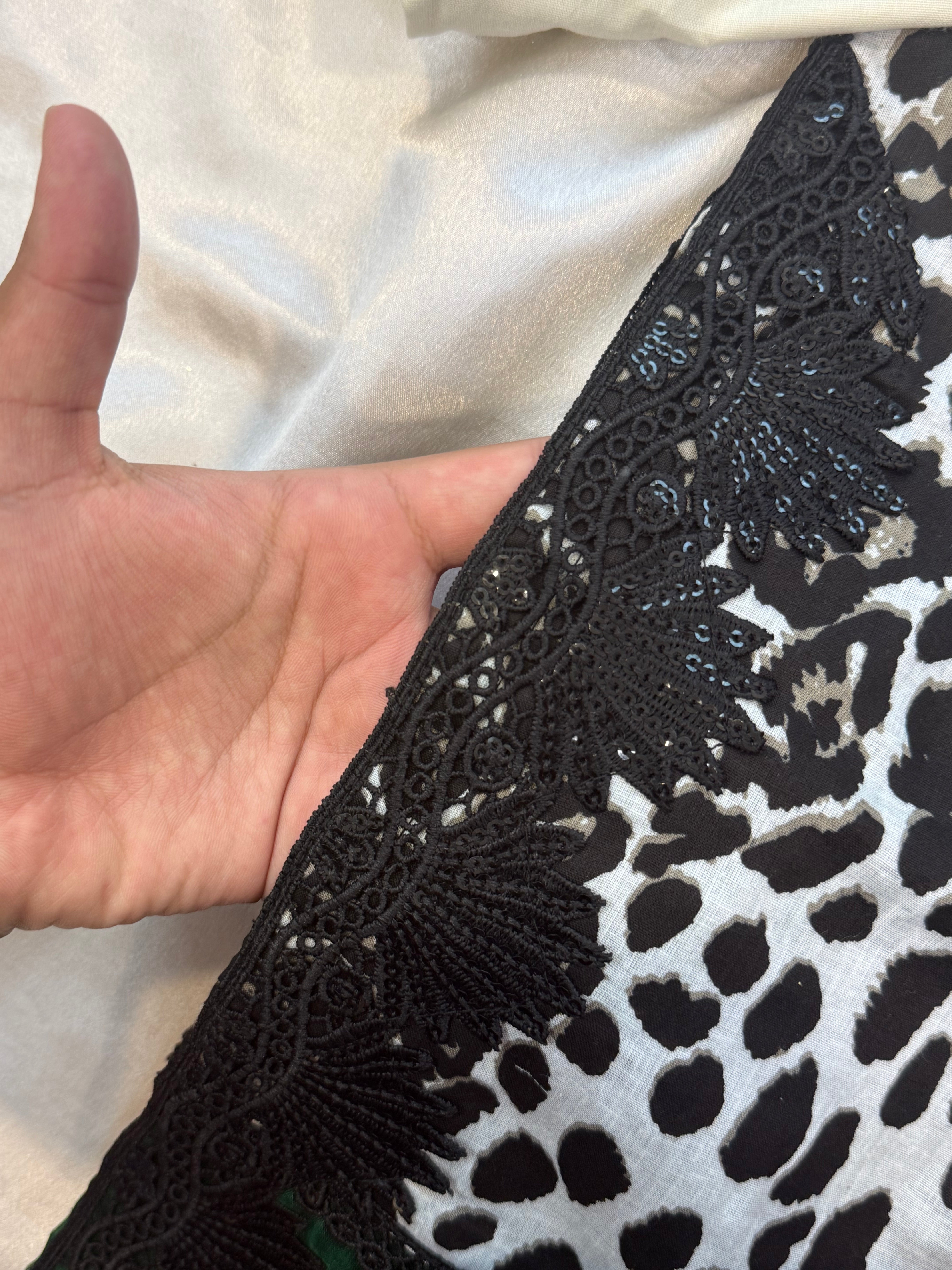 ELAF KAFTAN PATCH READYMADE SUIT 4
