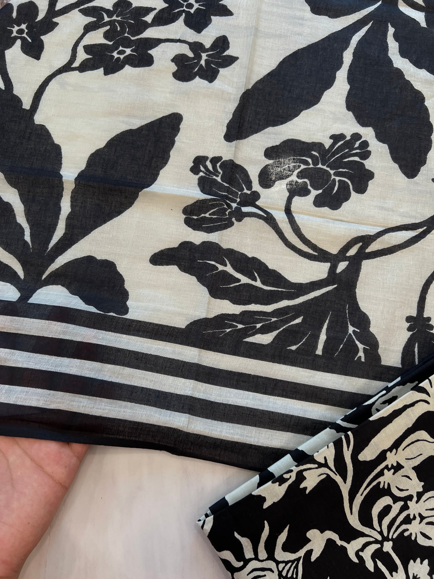 ALIZA PURE COTTON PRINTED SUIT 9